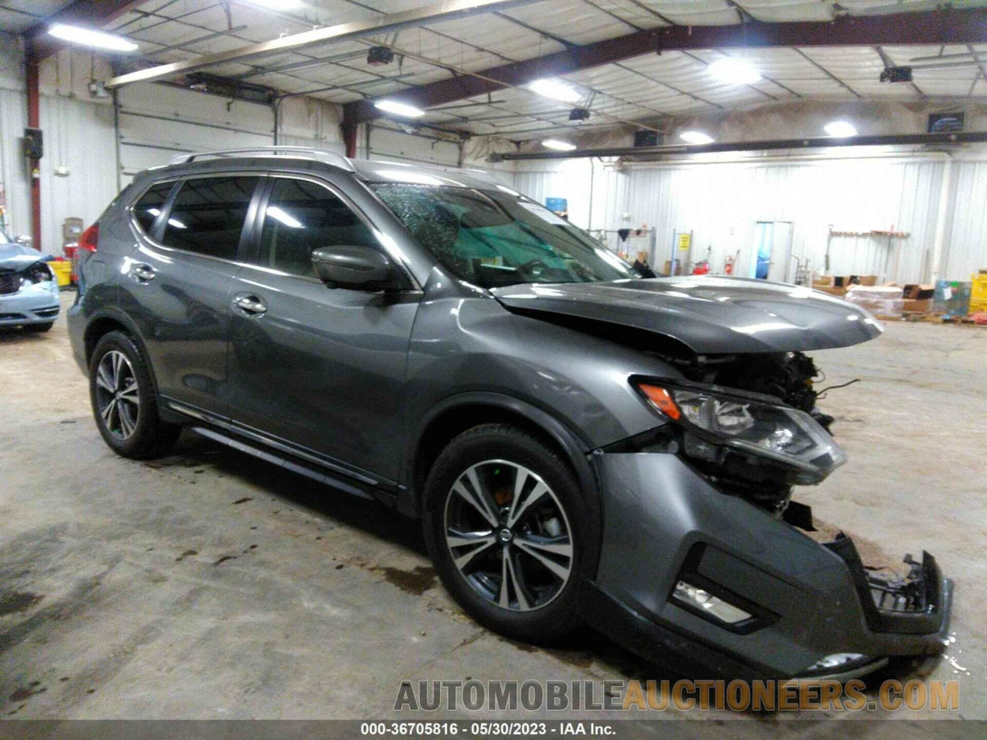 JN8AT2MT9JW453676 NISSAN ROGUE 2018