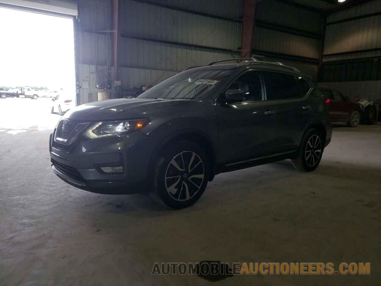 JN8AT2MTXJW457526 NISSAN ROGUE 2018