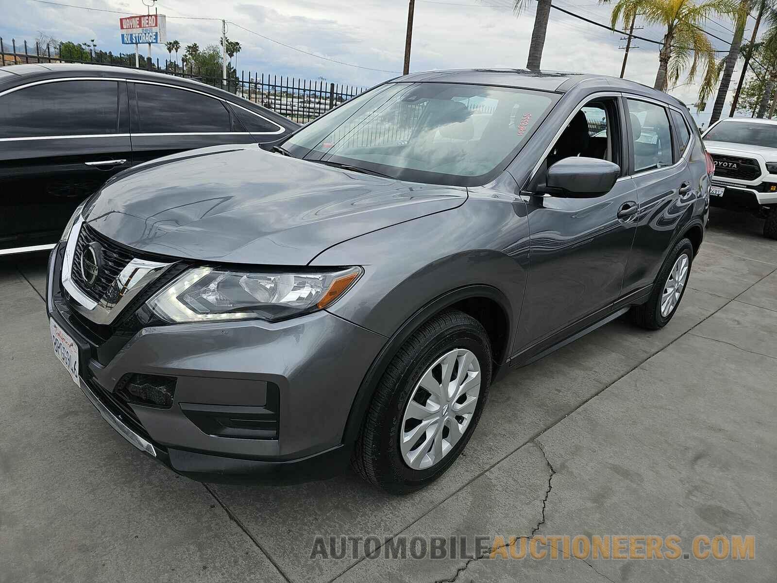 JN8AT2MTXLW038529 Nissan Rogue 2020