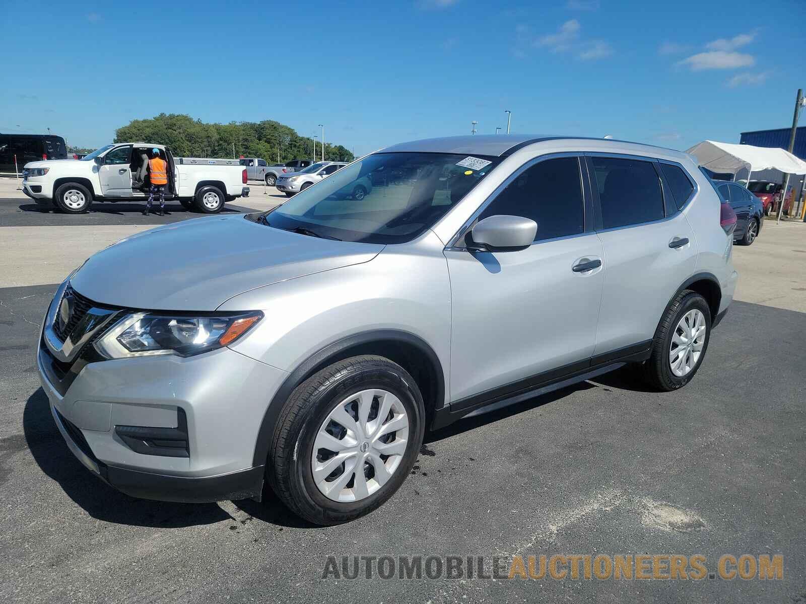 JN8AT2MTXLW039518 Nissan Rogue 2020