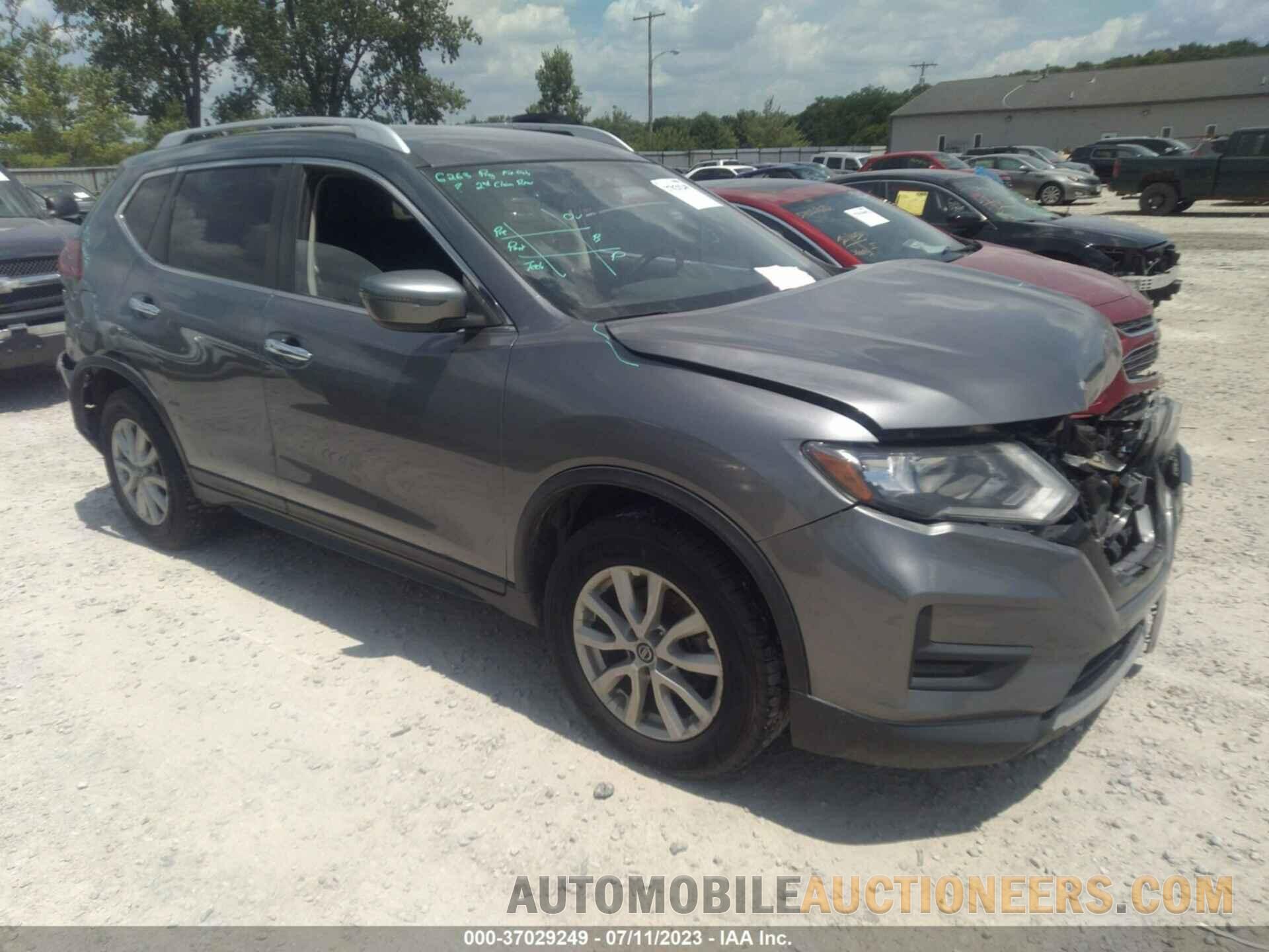 JN8AT2MV0JW300993 NISSAN ROGUE 2018