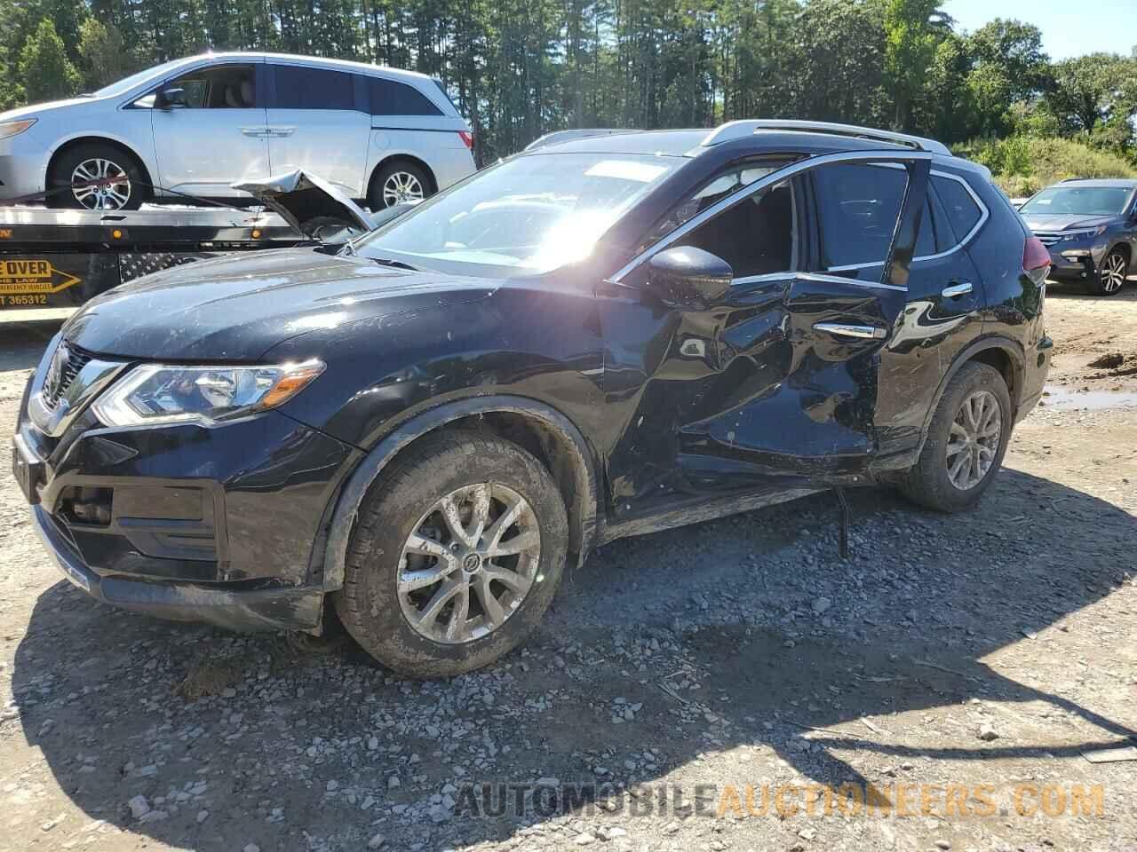 JN8AT2MV0JW308558 NISSAN ROGUE 2018