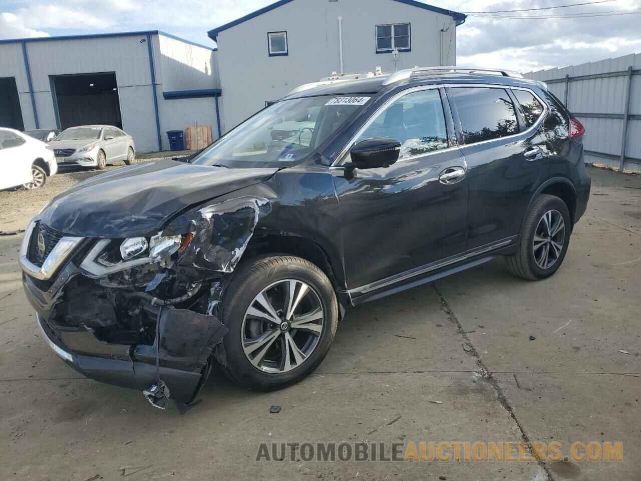 JN8AT2MV0JW310651 NISSAN ROGUE 2018