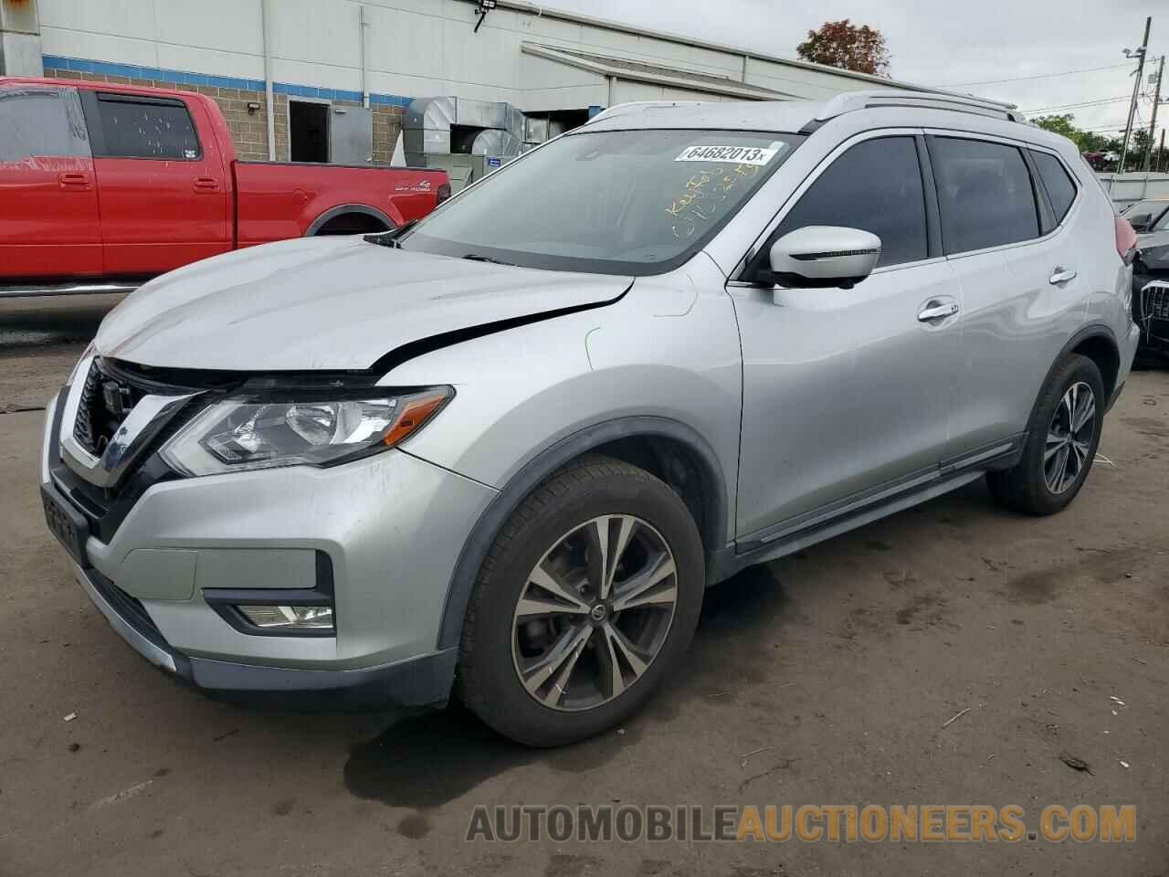 JN8AT2MV0JW317938 NISSAN ROGUE 2018