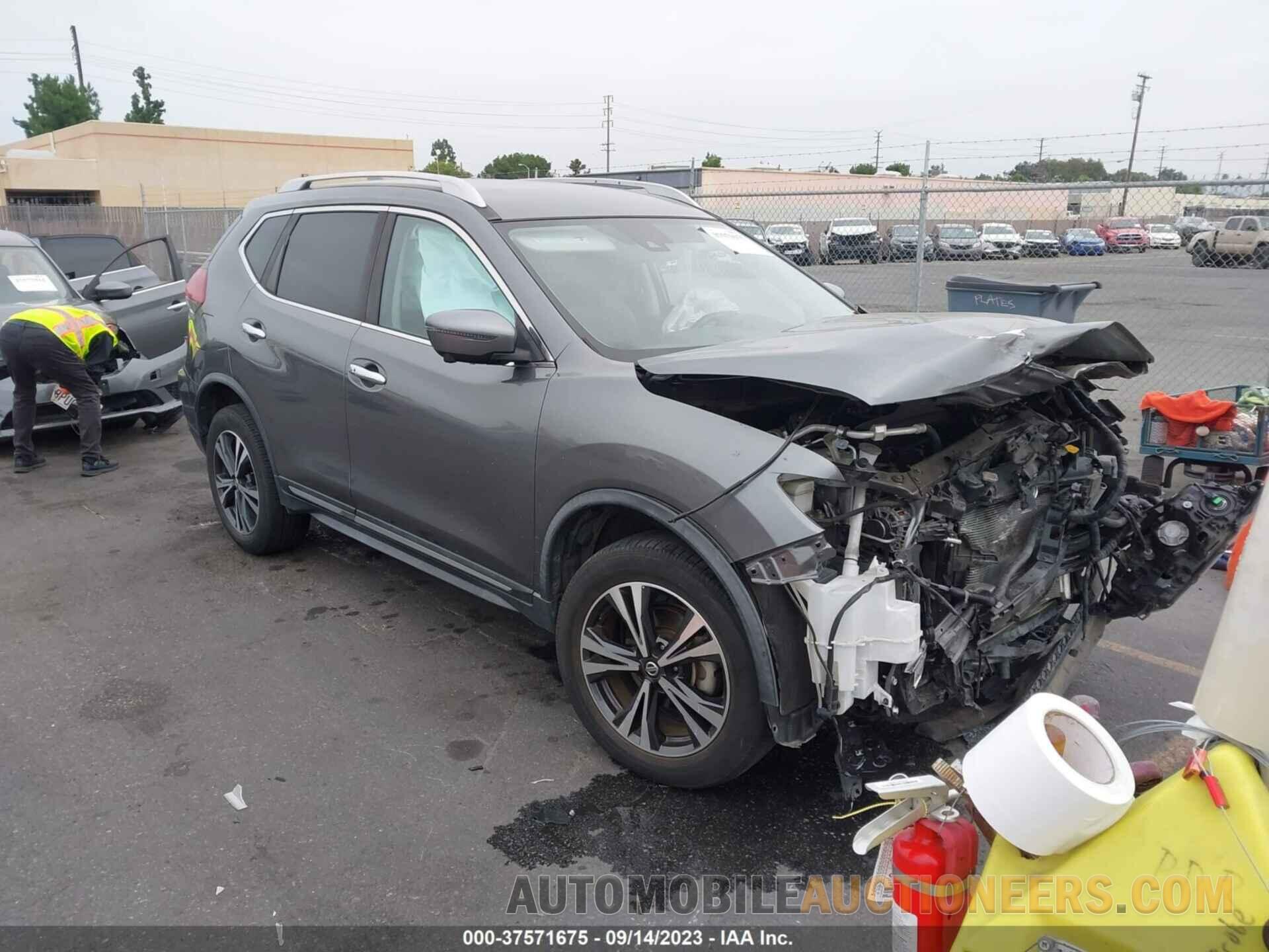 JN8AT2MV0JW319429 NISSAN ROGUE 2018