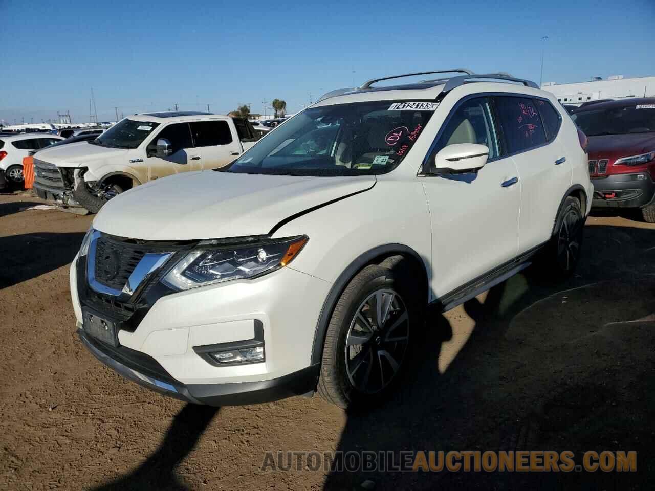 JN8AT2MV0JW327854 NISSAN ROGUE 2018