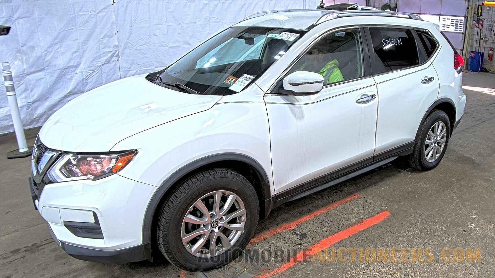 JN8AT2MV1HW004777 Nissan Rogue 2017