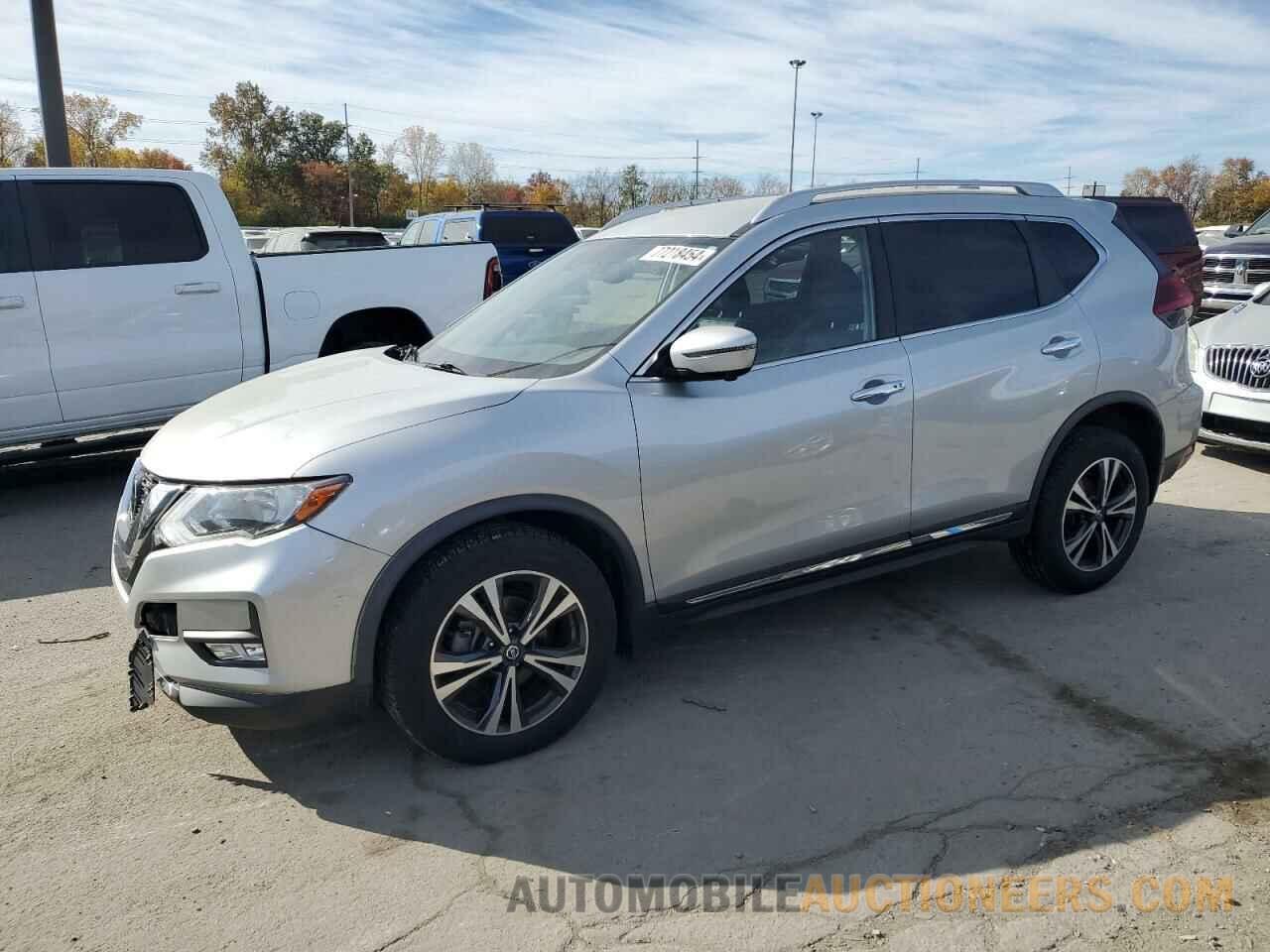 JN8AT2MV1JW309136 NISSAN ROGUE 2018