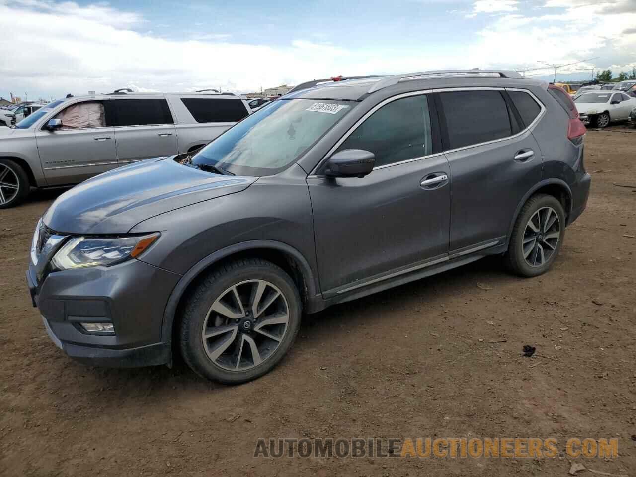 JN8AT2MV1JW314997 NISSAN ROGUE 2018