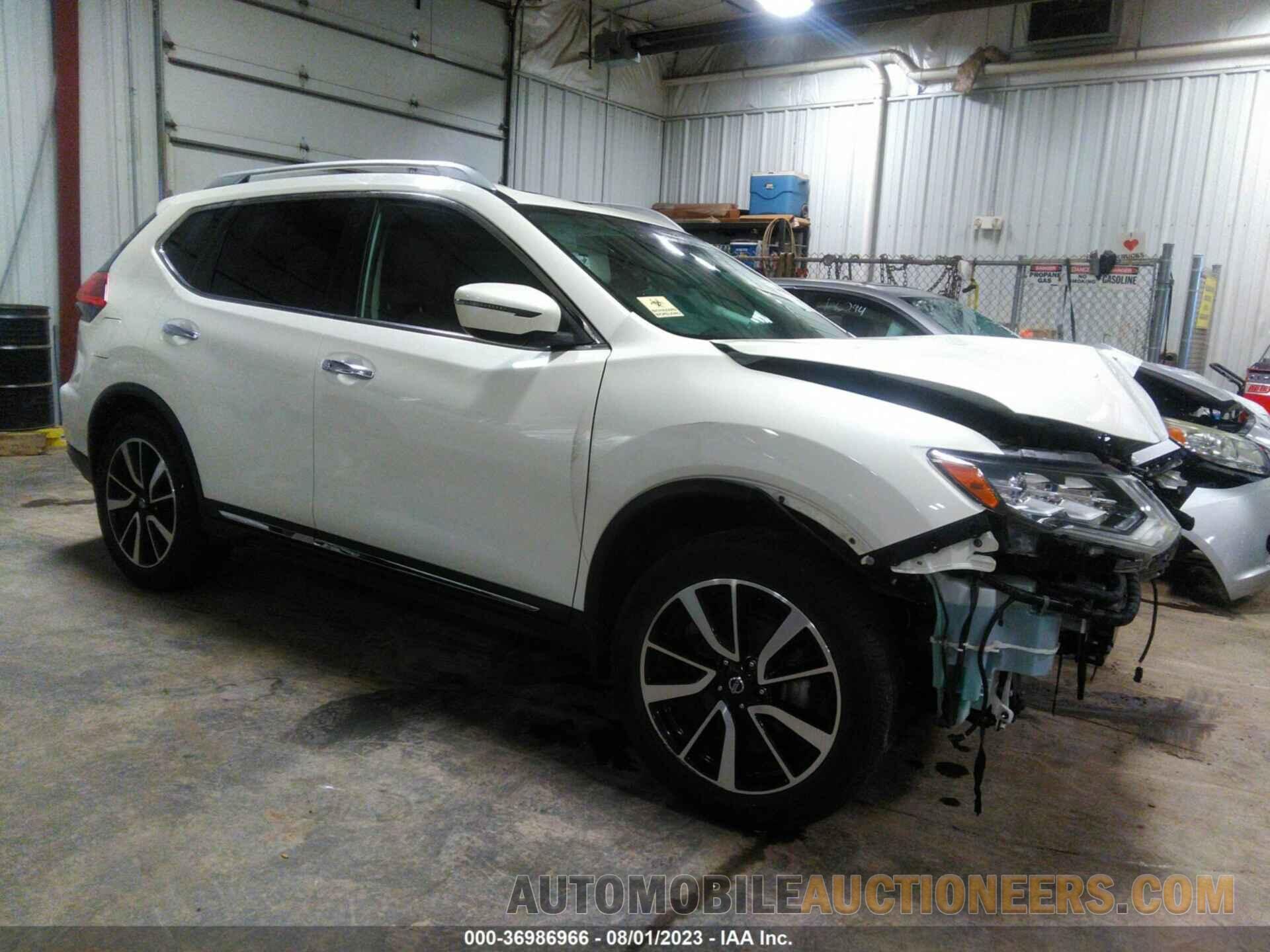 JN8AT2MV1JW318841 NISSAN ROGUE 2018