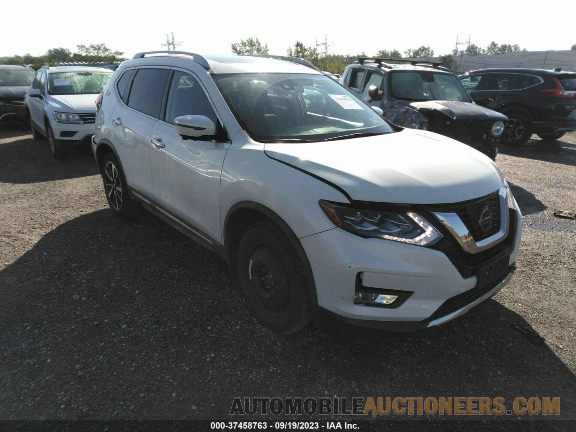 JN8AT2MV1JW323523 NISSAN ROGUE 2018