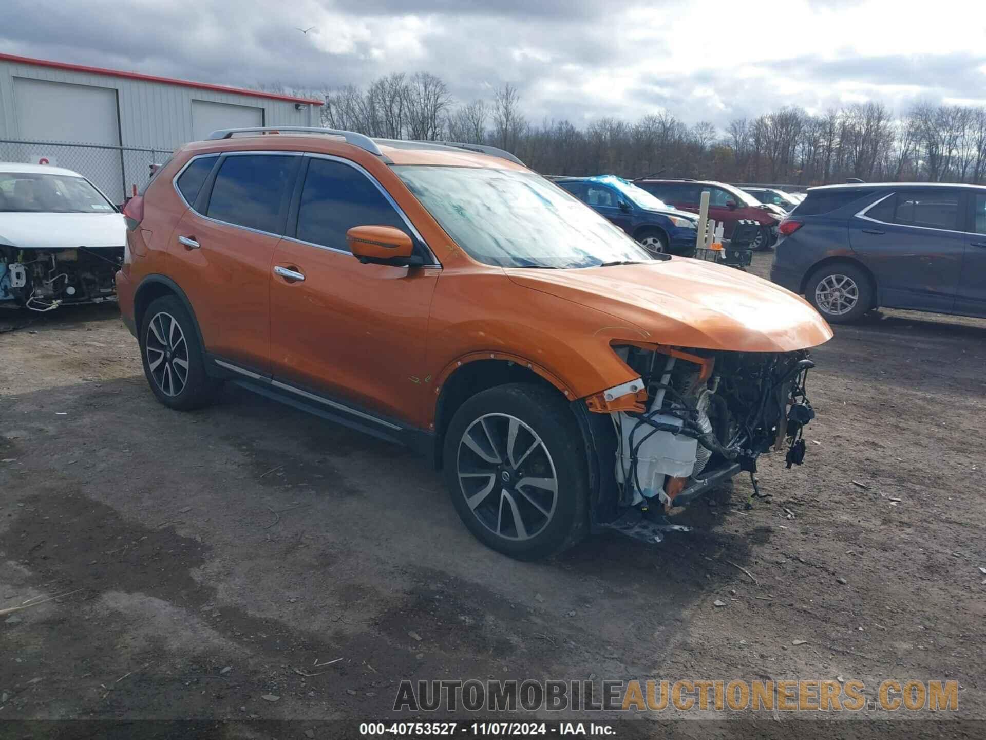 JN8AT2MV1JW340502 NISSAN ROGUE 2018