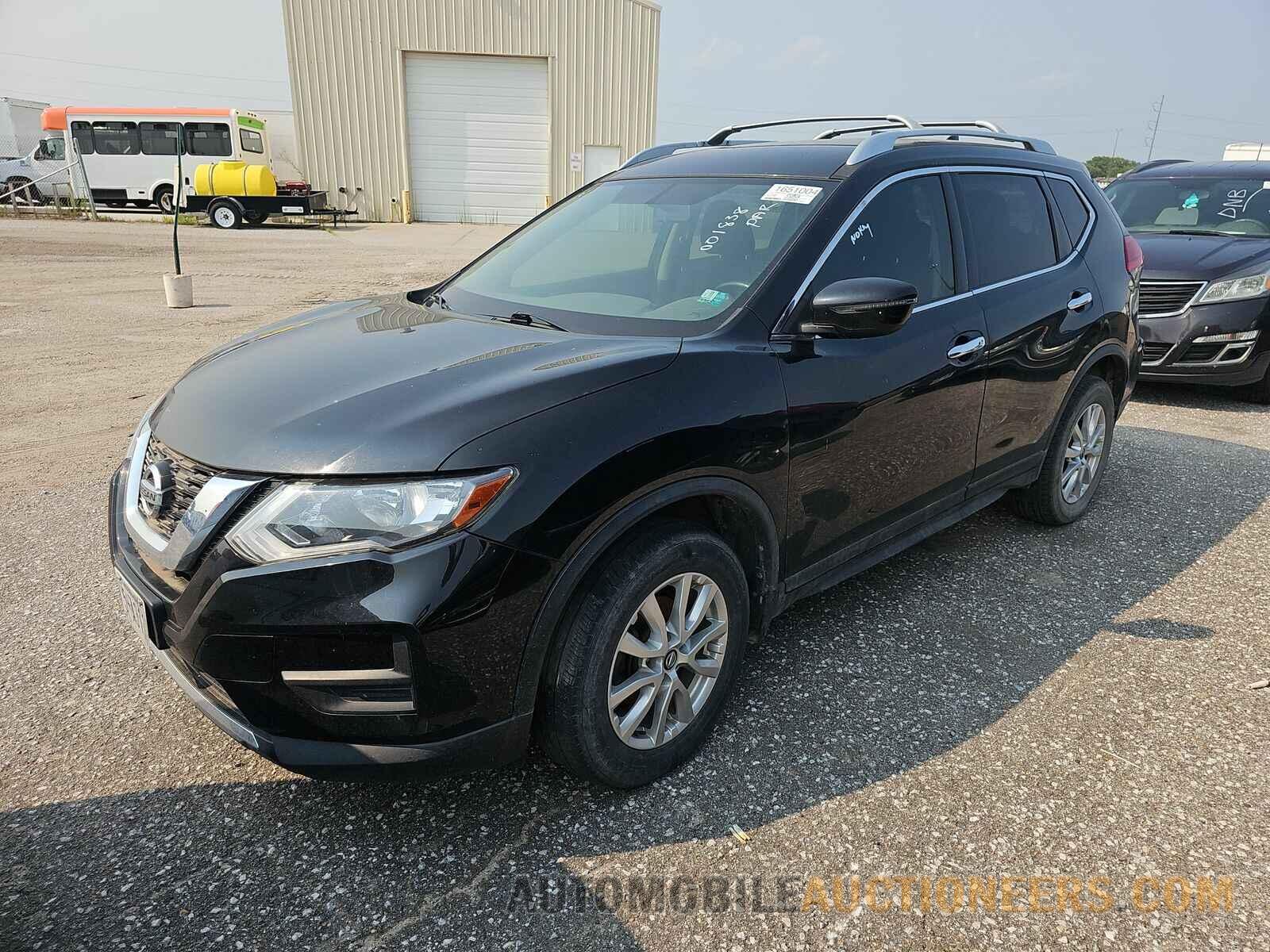 JN8AT2MV2HW001838 Nissan Rogue 2017