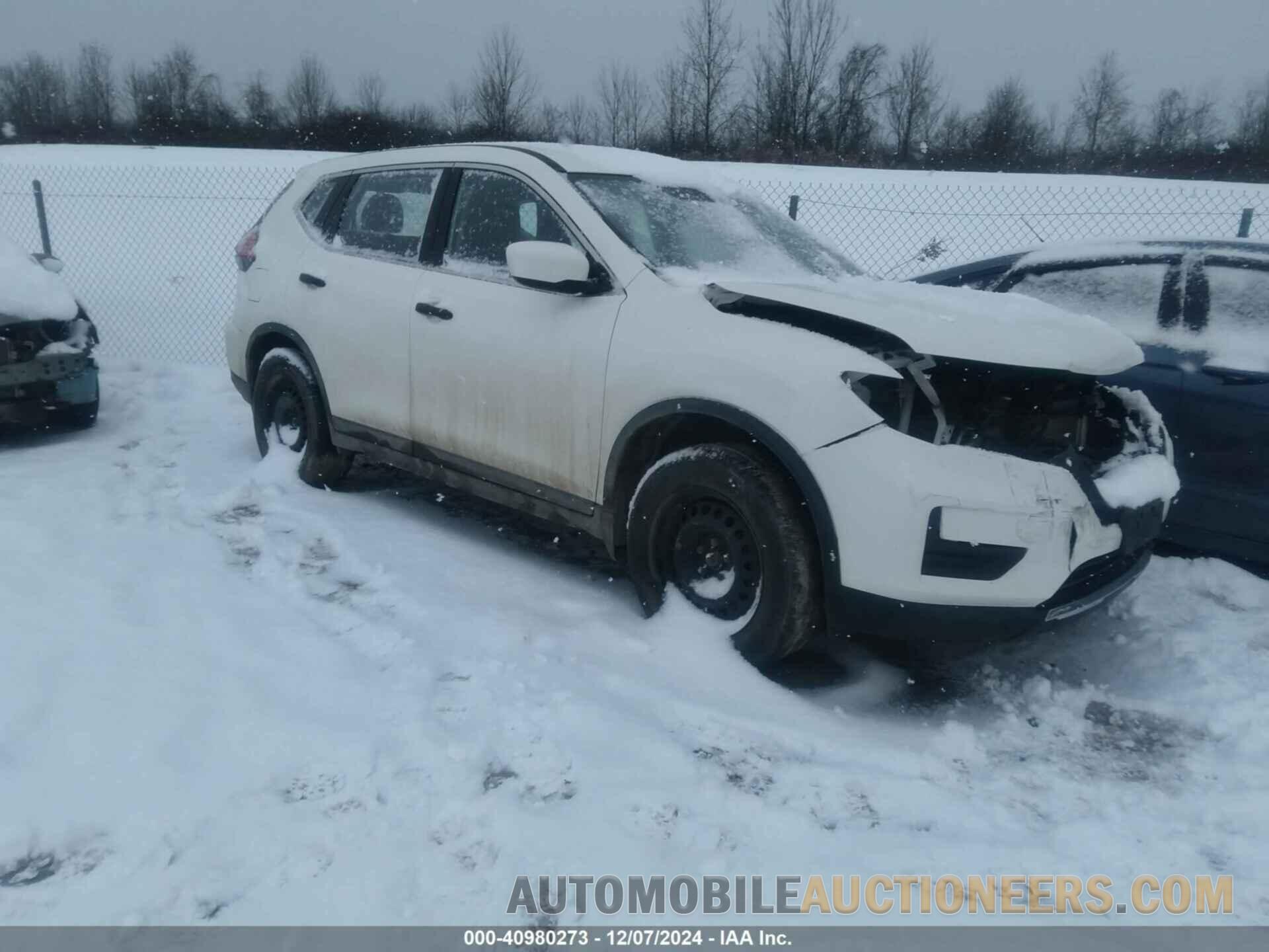 JN8AT2MV2HW011124 NISSAN ROGUE 2017