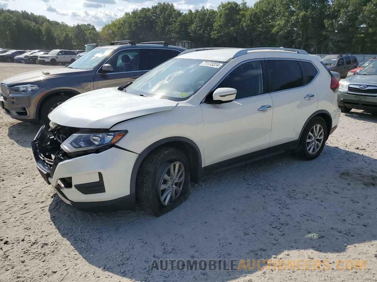 JN8AT2MV2HW270888 NISSAN ROGUE 2017