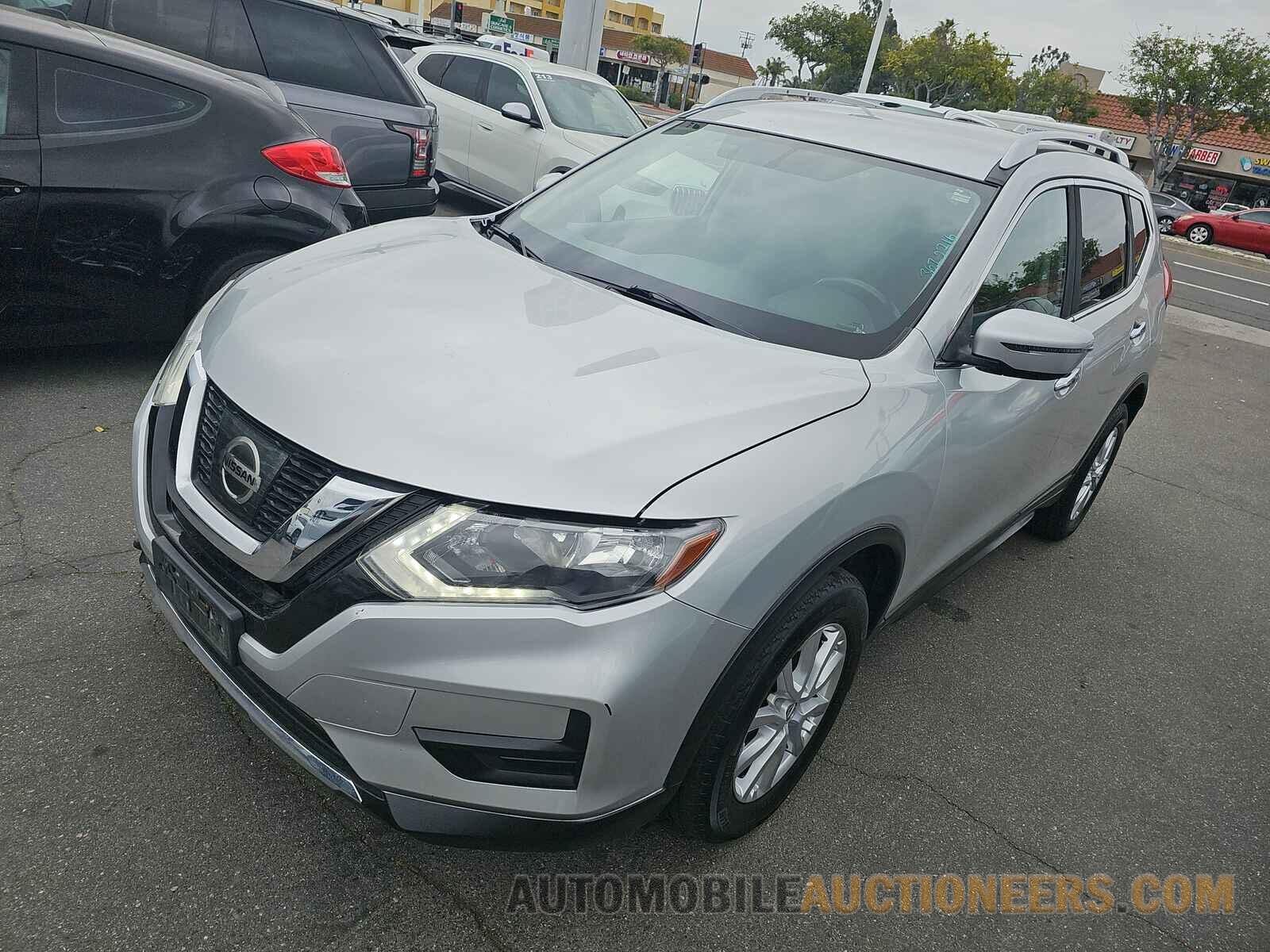 JN8AT2MV2HW271636 Nissan Rogue 2017