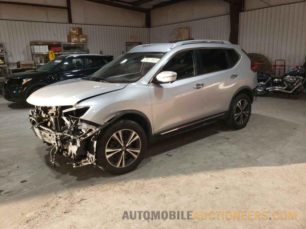 JN8AT2MV2JW306407 NISSAN ROGUE 2018