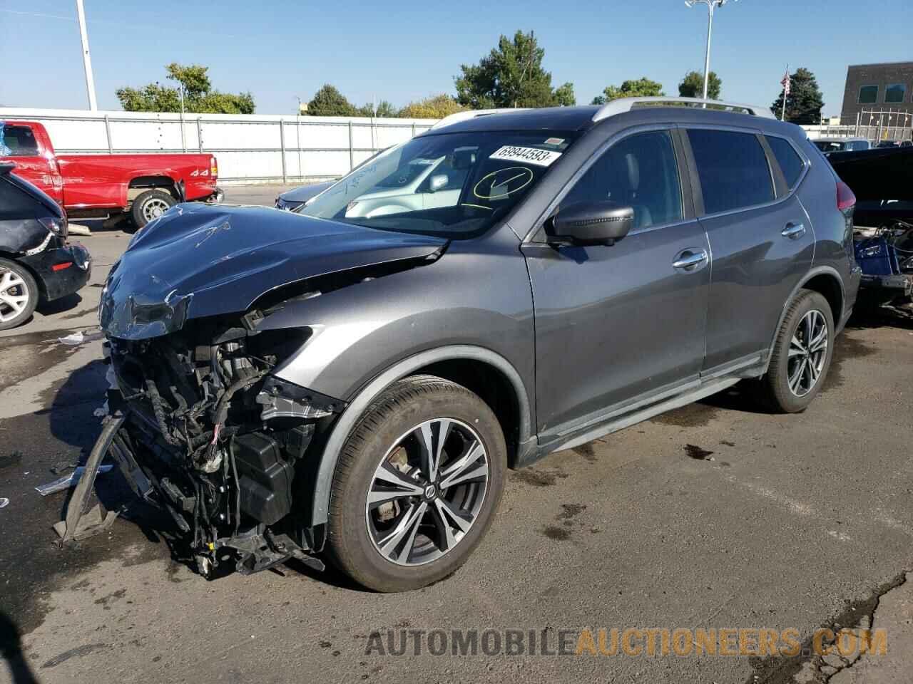 JN8AT2MV2JW320419 NISSAN ROGUE 2018