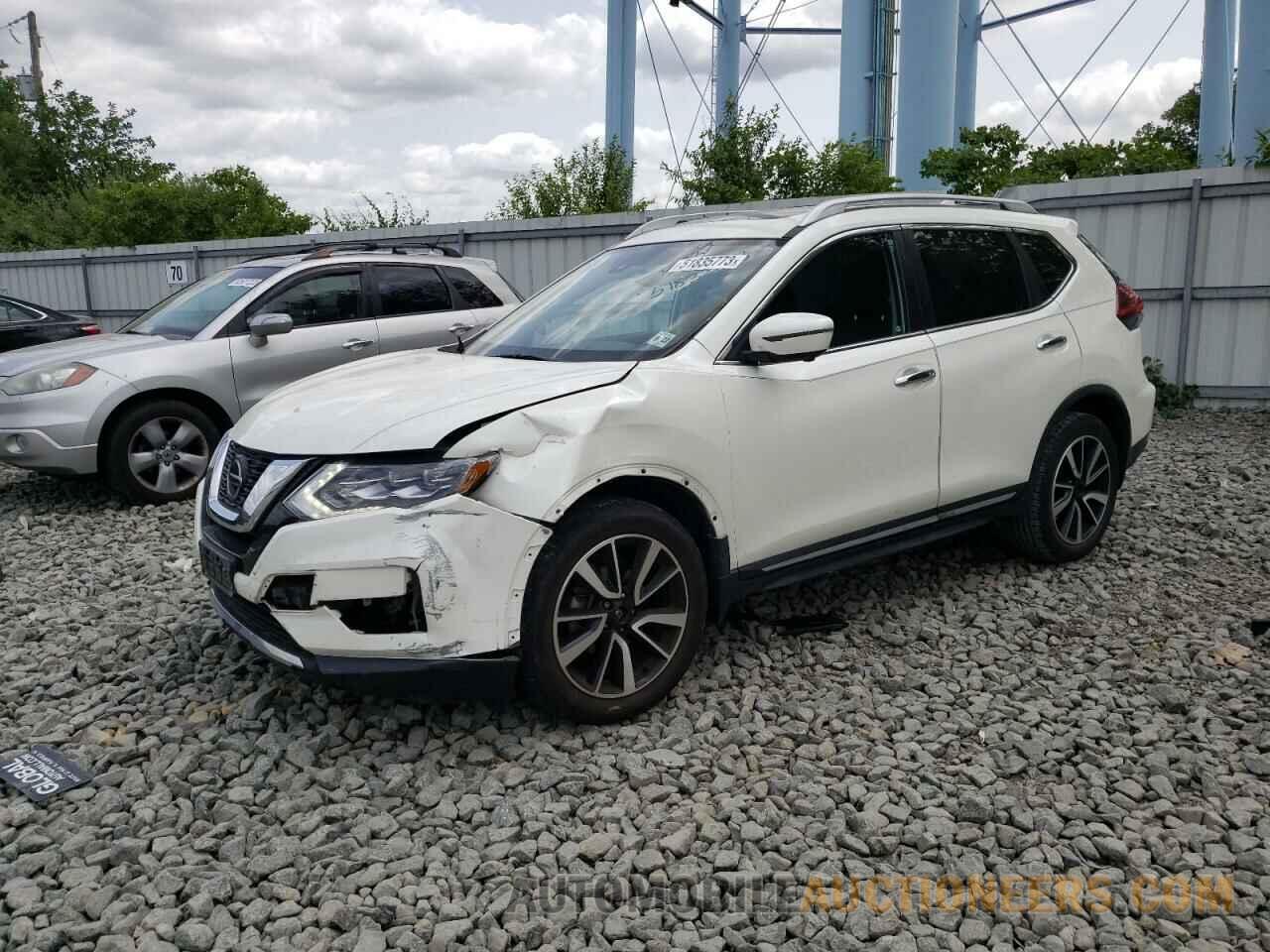 JN8AT2MV2JW323689 NISSAN ROGUE 2018