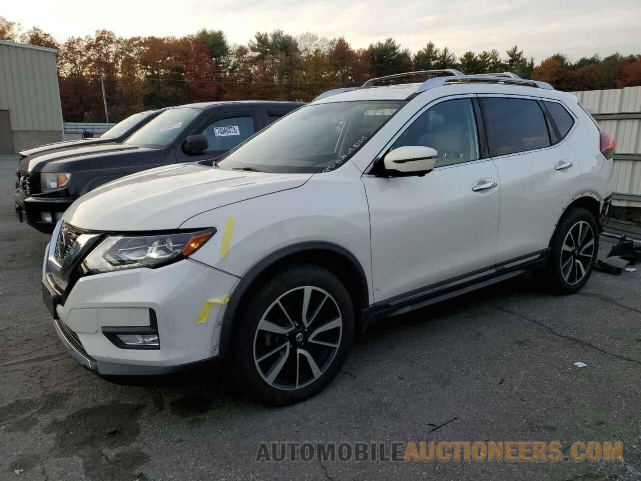 JN8AT2MV2JW329931 NISSAN ROGUE 2018