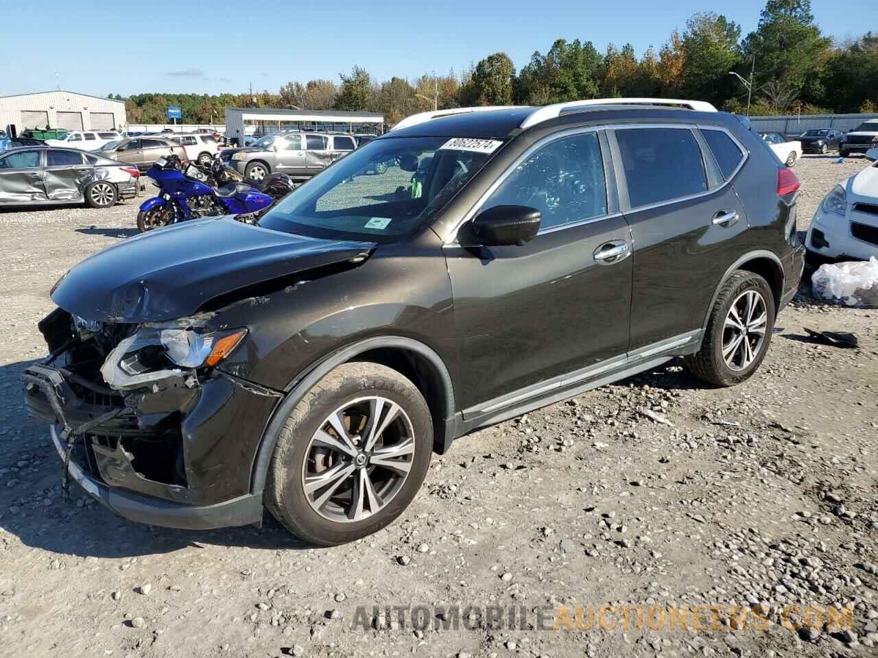 JN8AT2MV3HW001847 NISSAN ROGUE 2017