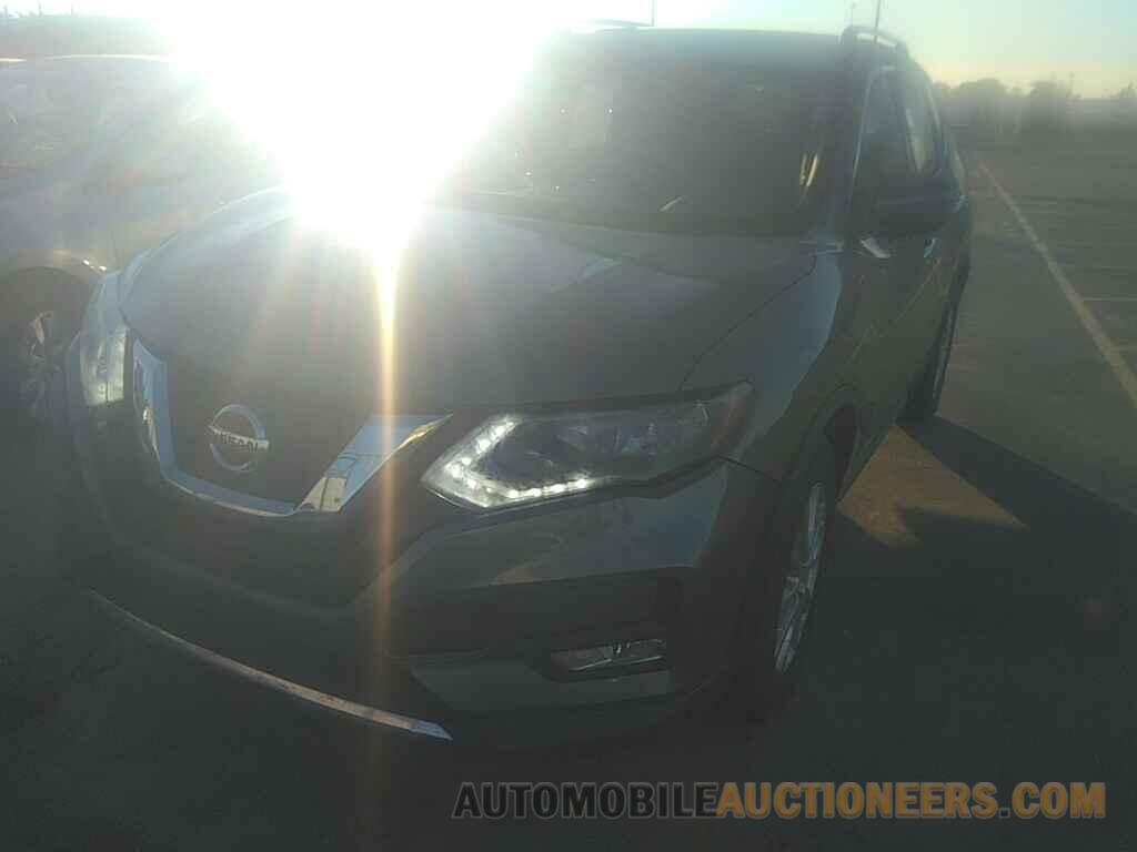 JN8AT2MV3HW263058 Nissan Rogue 2017