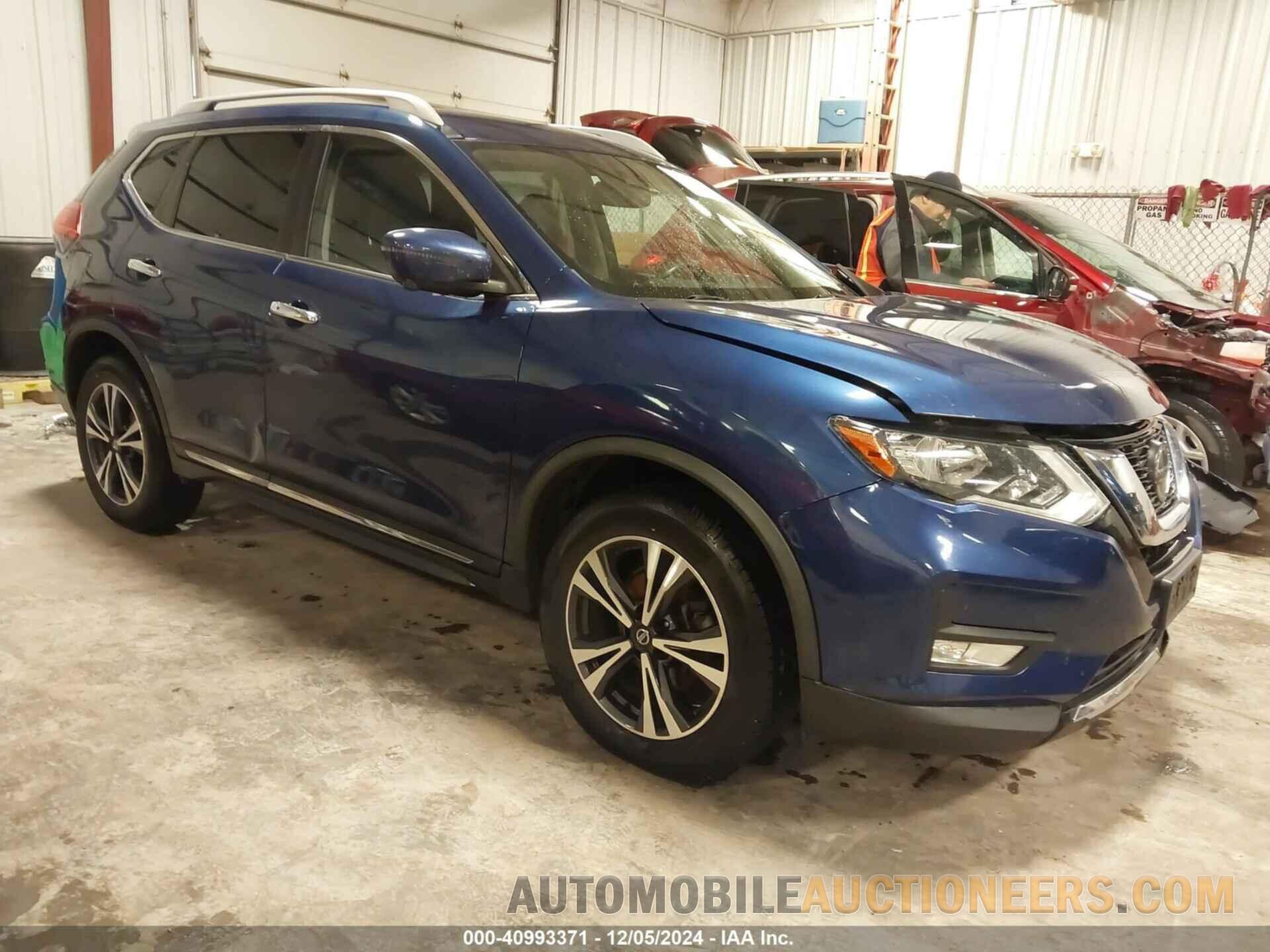 JN8AT2MV3JW319425 NISSAN ROGUE 2018