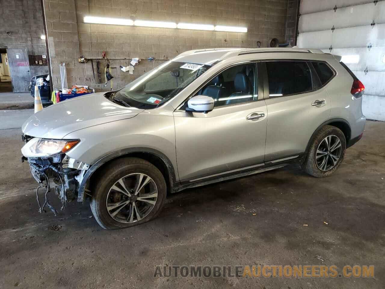 JN8AT2MV3JW319747 NISSAN ROGUE 2018