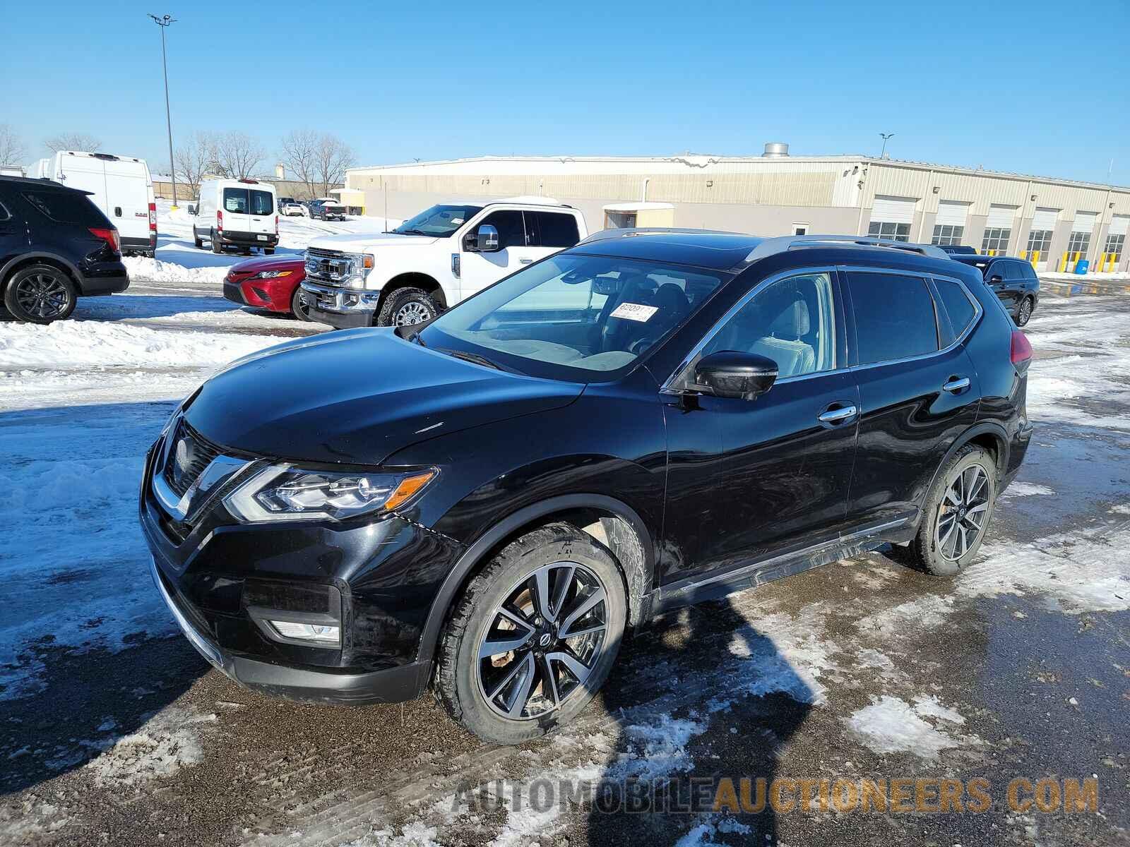 JN8AT2MV3JW330313 Nissan Rogue 2018