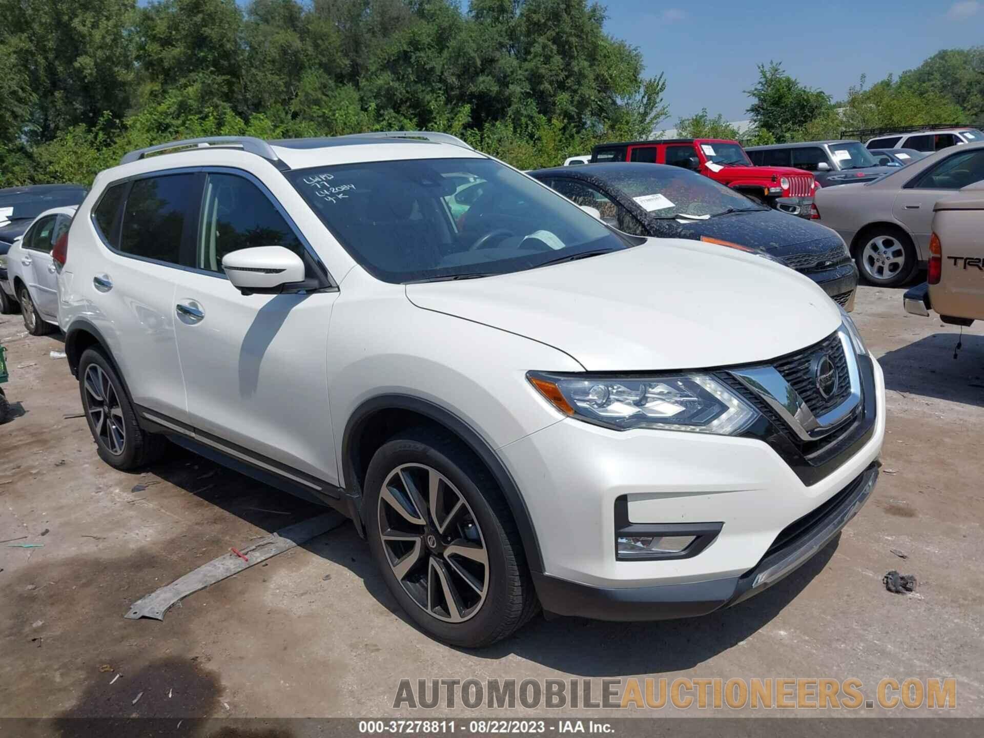 JN8AT2MV3JW352084 NISSAN ROGUE 2018