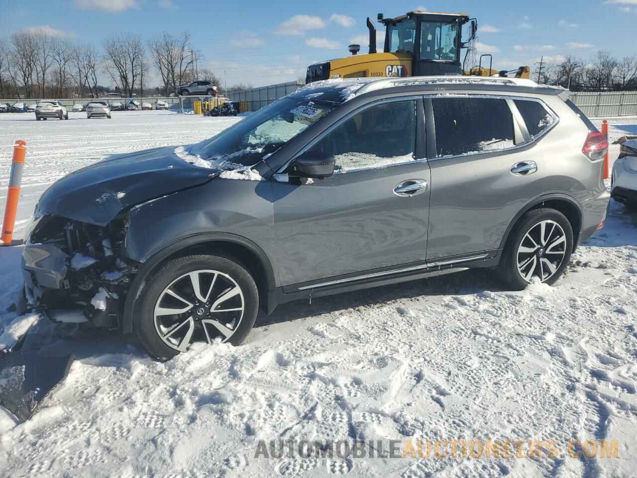 JN8AT2MV4JW328327 NISSAN ROGUE 2018