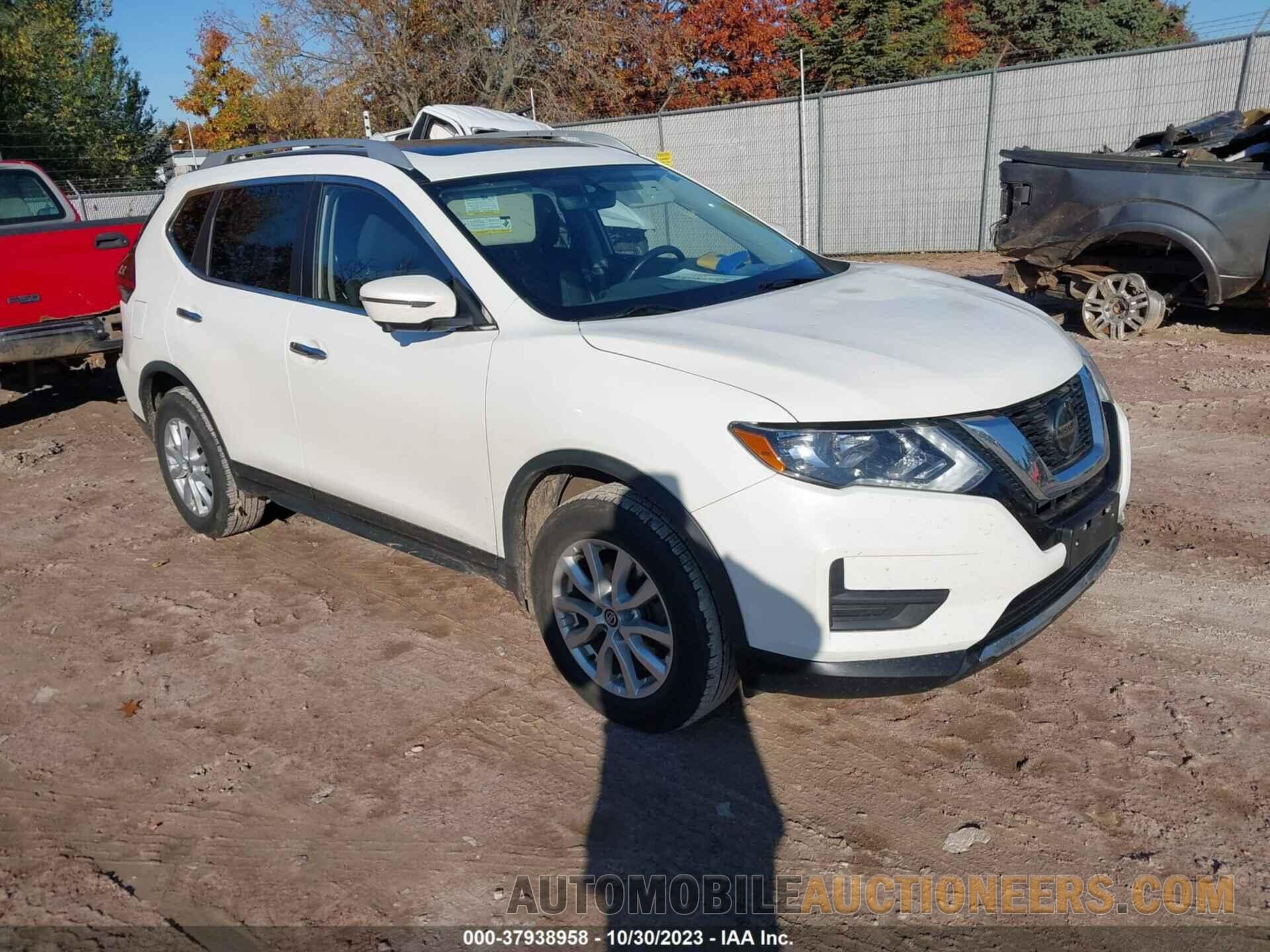 JN8AT2MV5JW355259 NISSAN ROGUE 2018