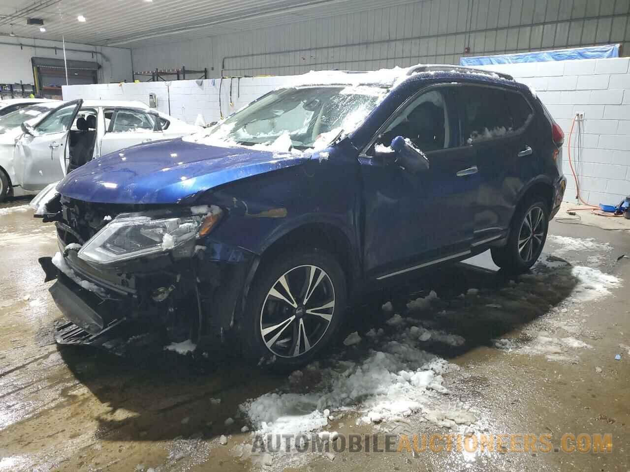 JN8AT2MV6JW316096 NISSAN ROGUE 2018