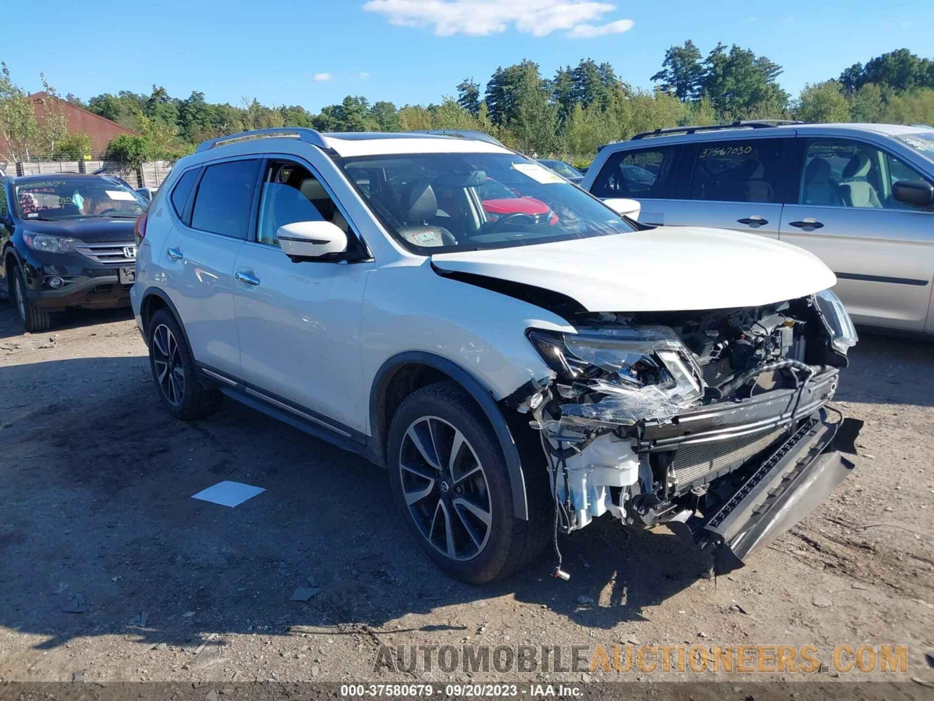 JN8AT2MV7JW310498 NISSAN ROGUE 2018