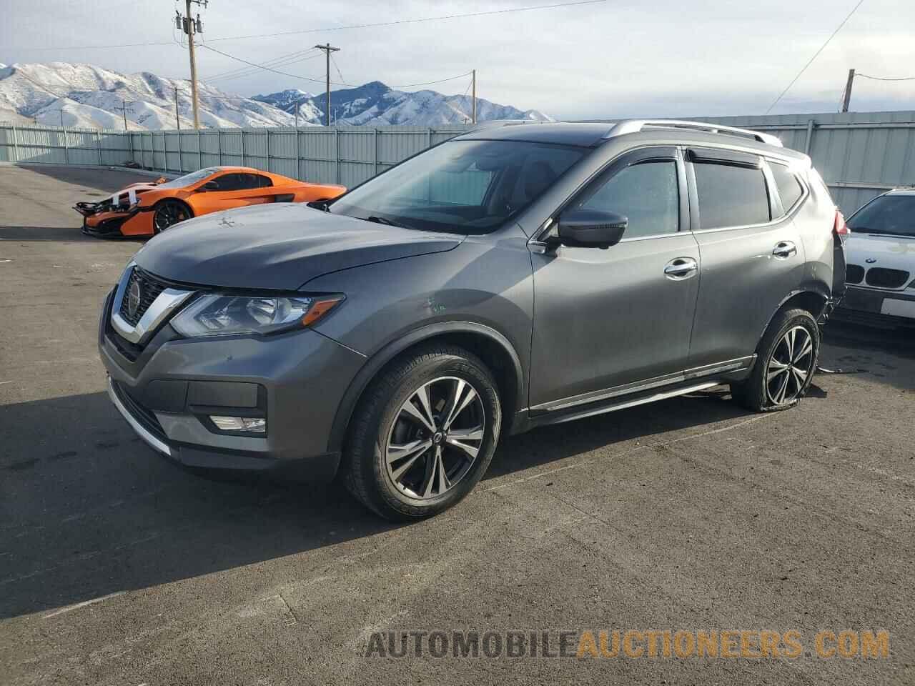 JN8AT2MV7JW319167 NISSAN ROGUE 2018