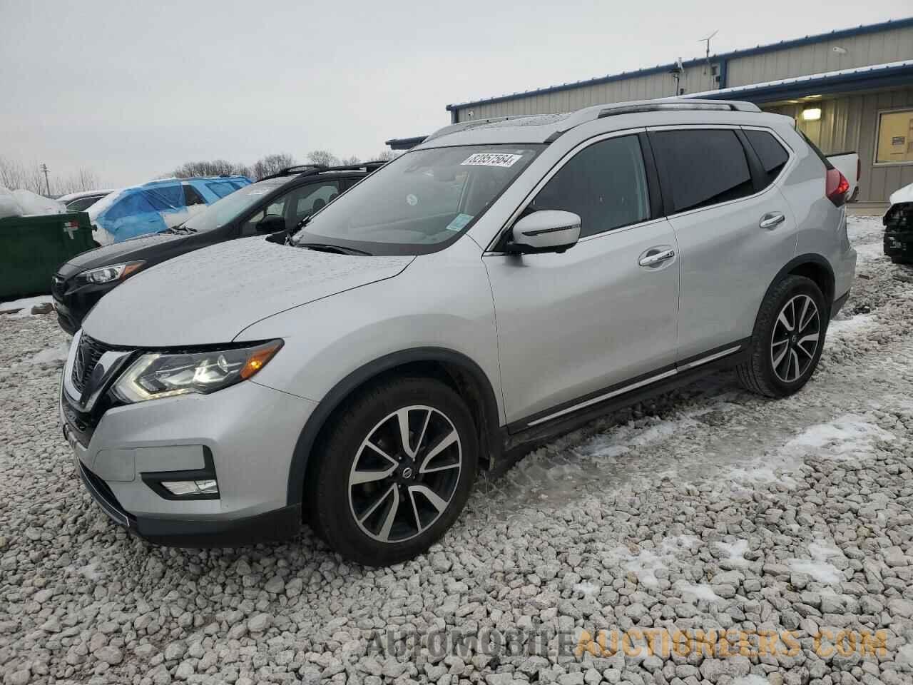 JN8AT2MV7JW329813 NISSAN ROGUE 2018