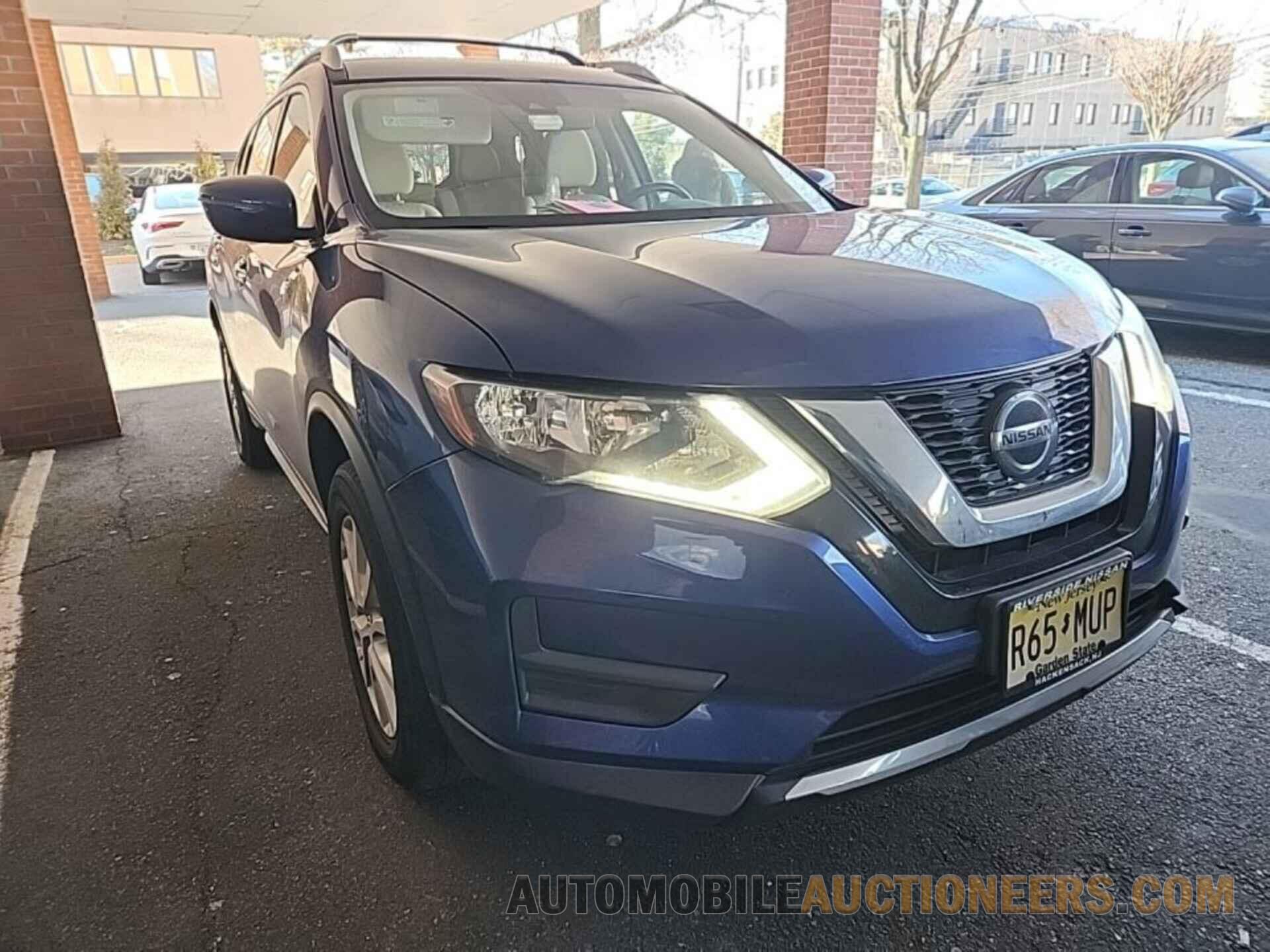 JN8AT2MV7LW137004 NISSAN ROGUE 2020