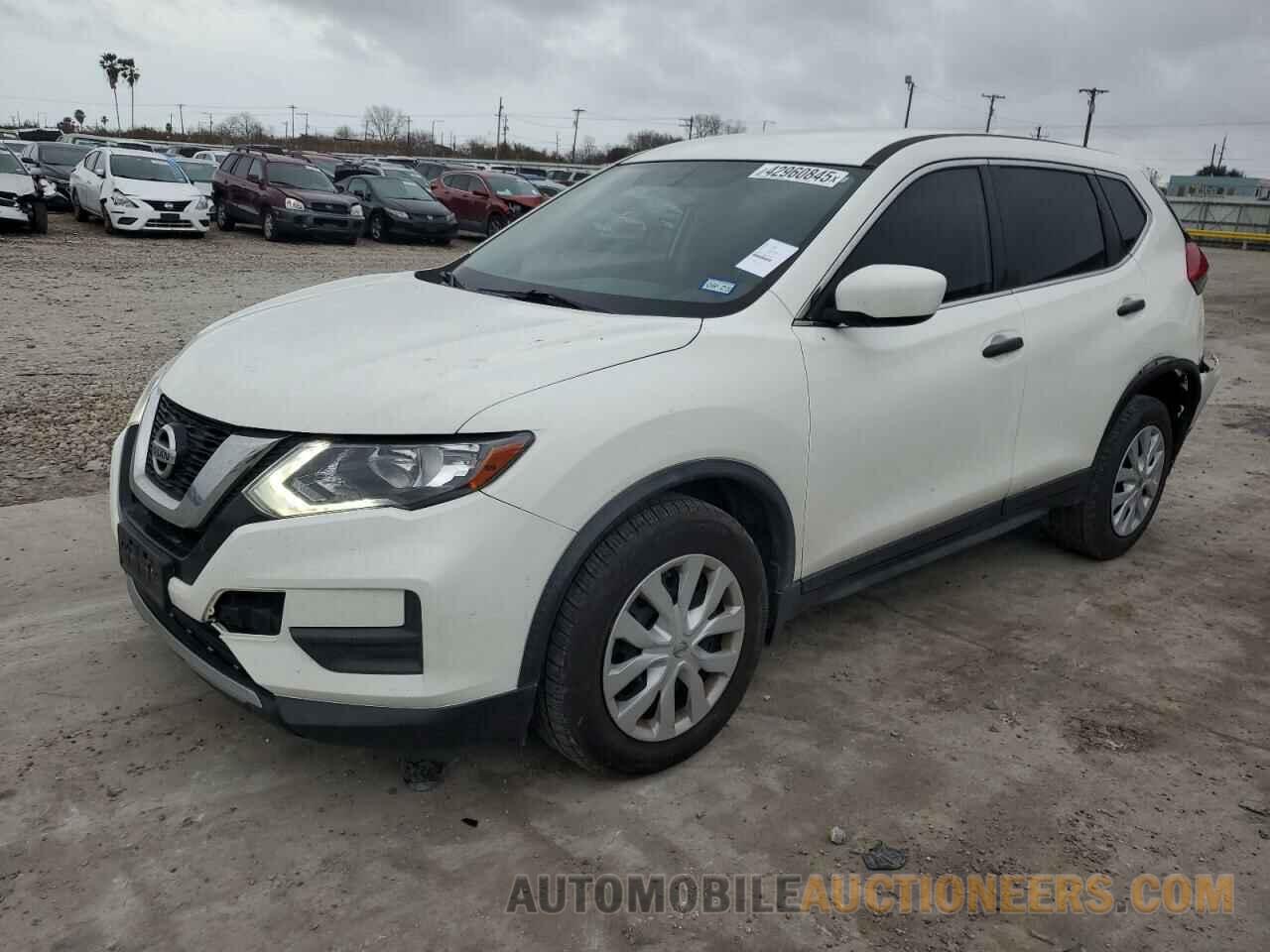 JN8AT2MV8HW013119 NISSAN ROGUE 2017