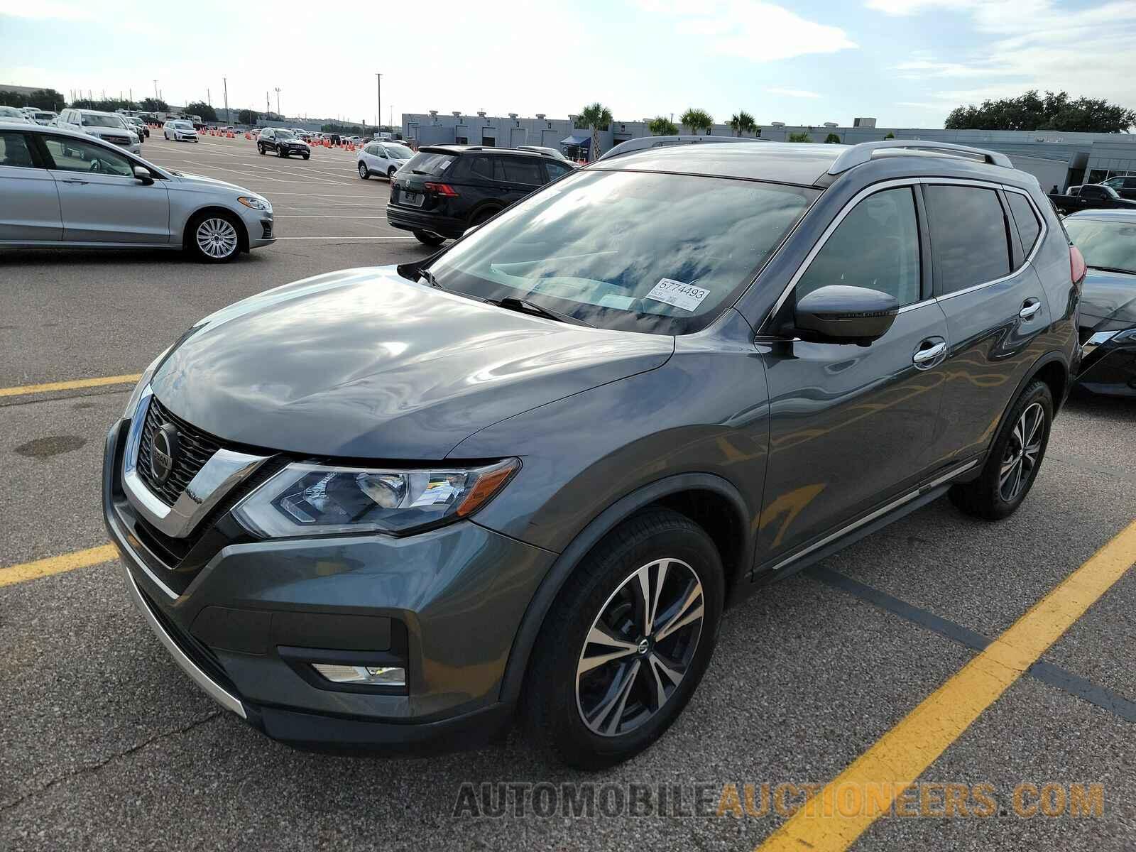 JN8AT2MV8JW316536 Nissan Rogue 2018