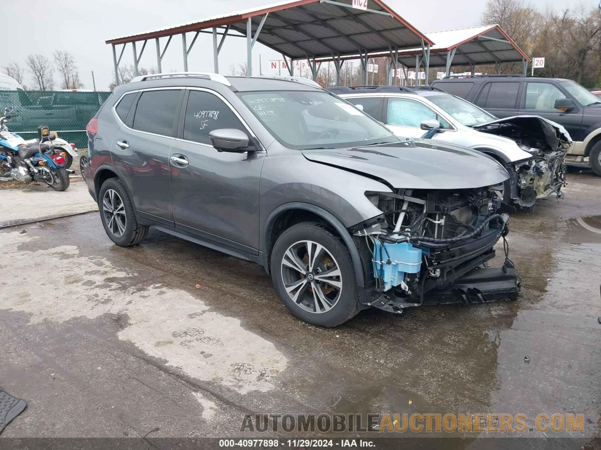 JN8AT2MV8KW390962 NISSAN ROGUE 2019