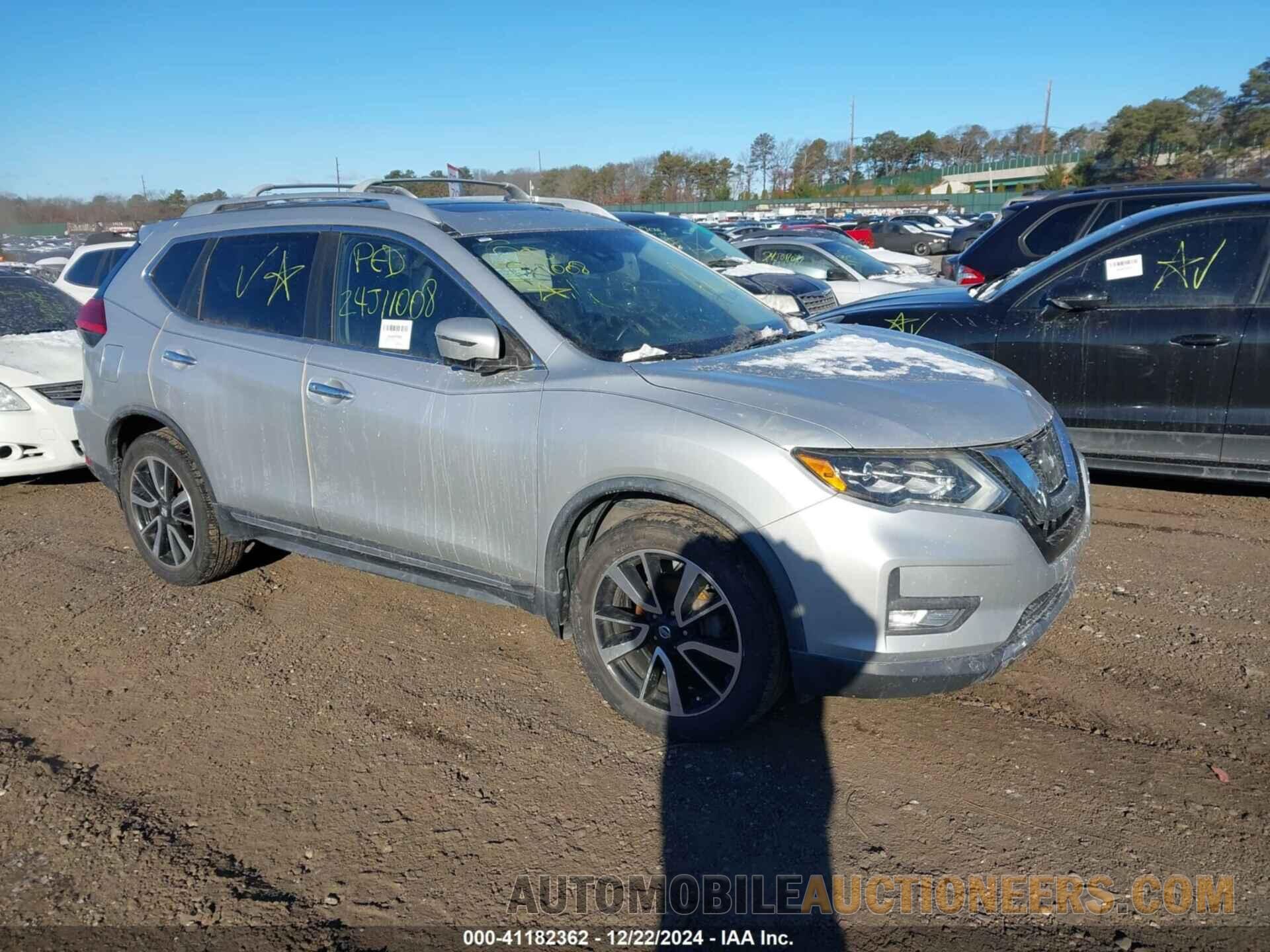 JN8AT2MV9HW024923 NISSAN ROGUE 2017