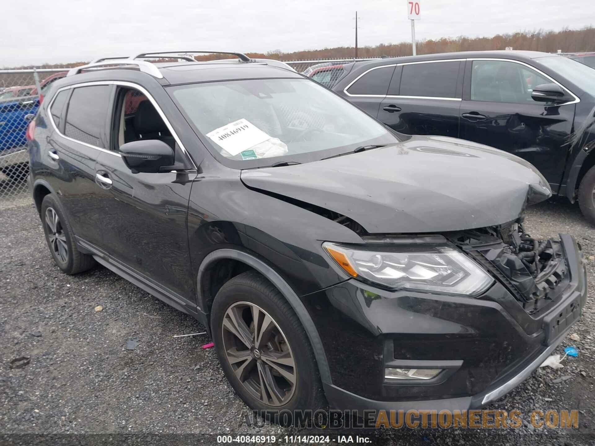 JN8AT2MV9JW309613 NISSAN ROGUE 2018