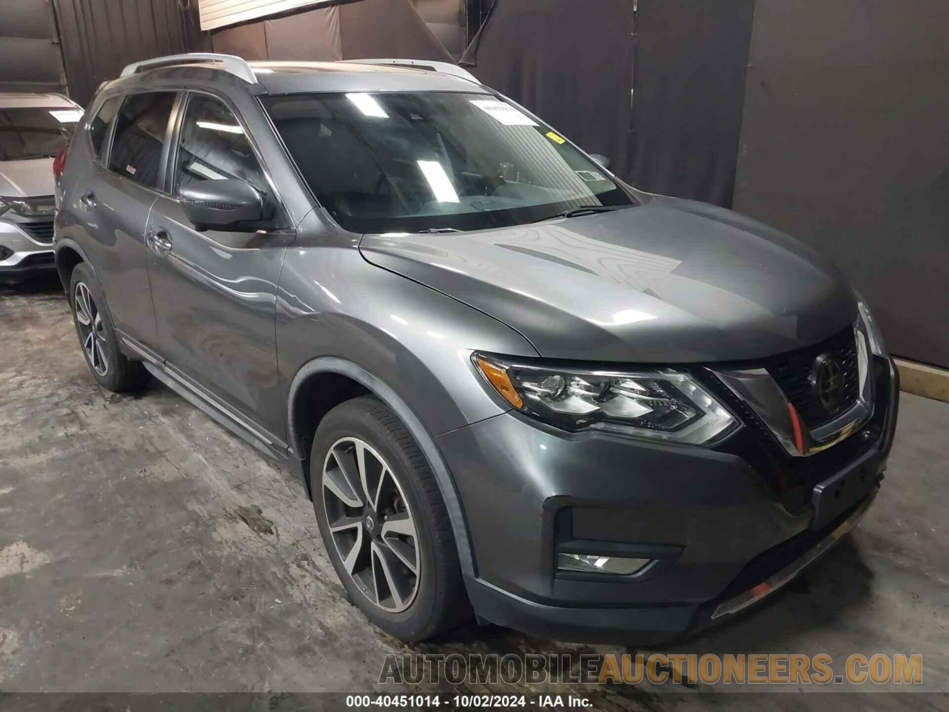 JN8AT2MV9JW341414 NISSAN ROGUE 2018