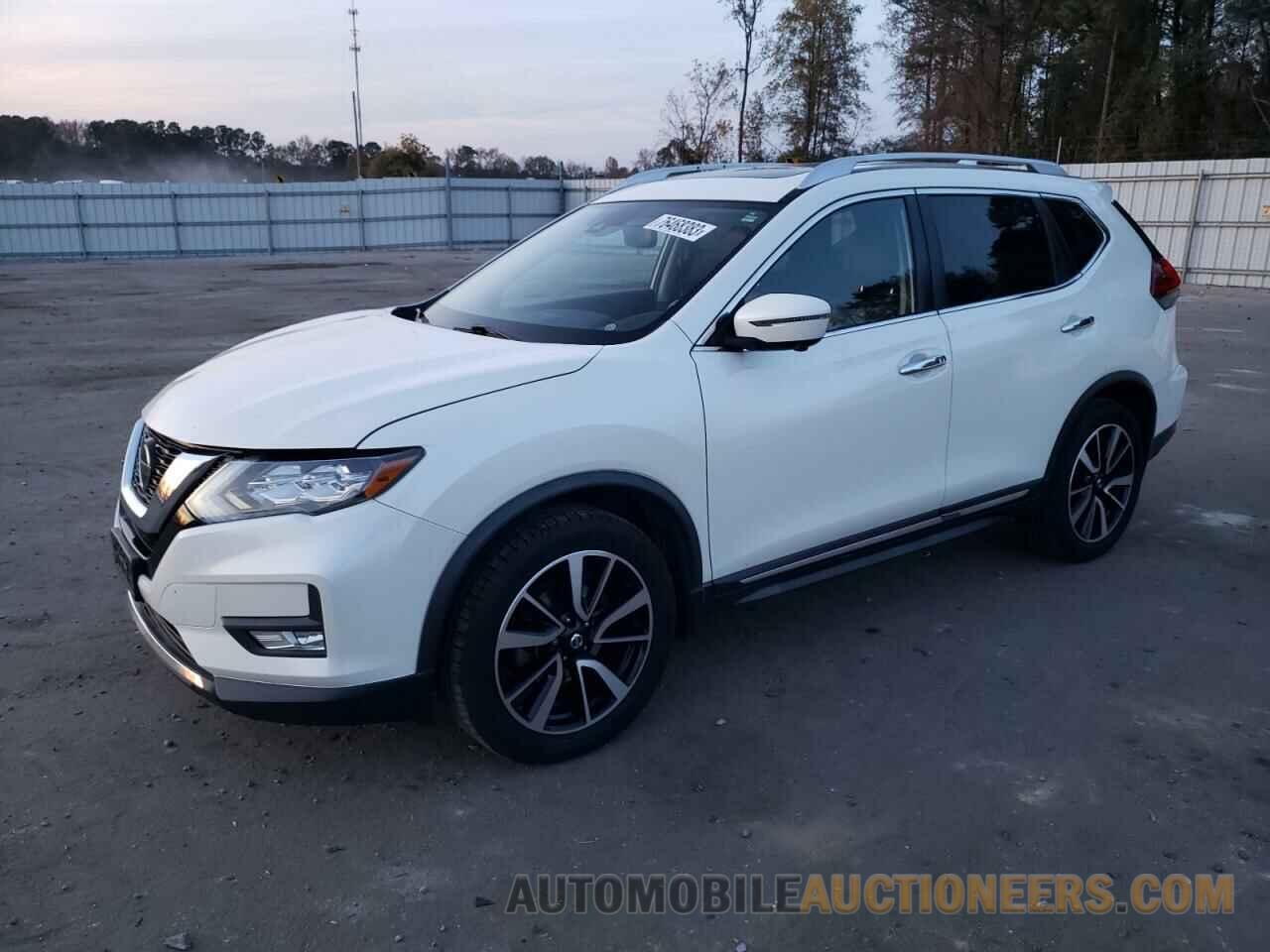 JN8AT2MV9JW347035 NISSAN ROGUE 2018