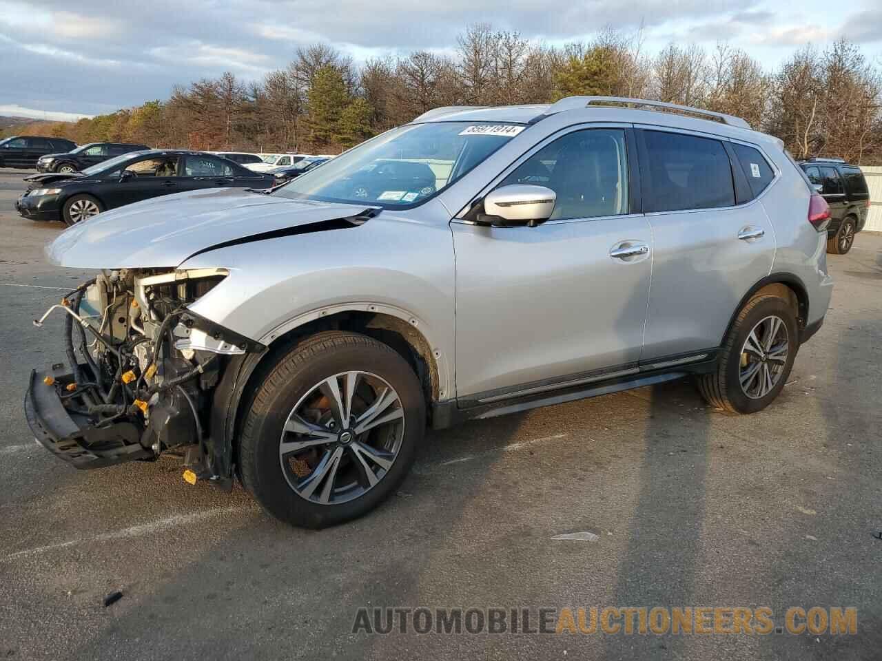 JN8AT2MVXHW284618 NISSAN ROGUE 2017