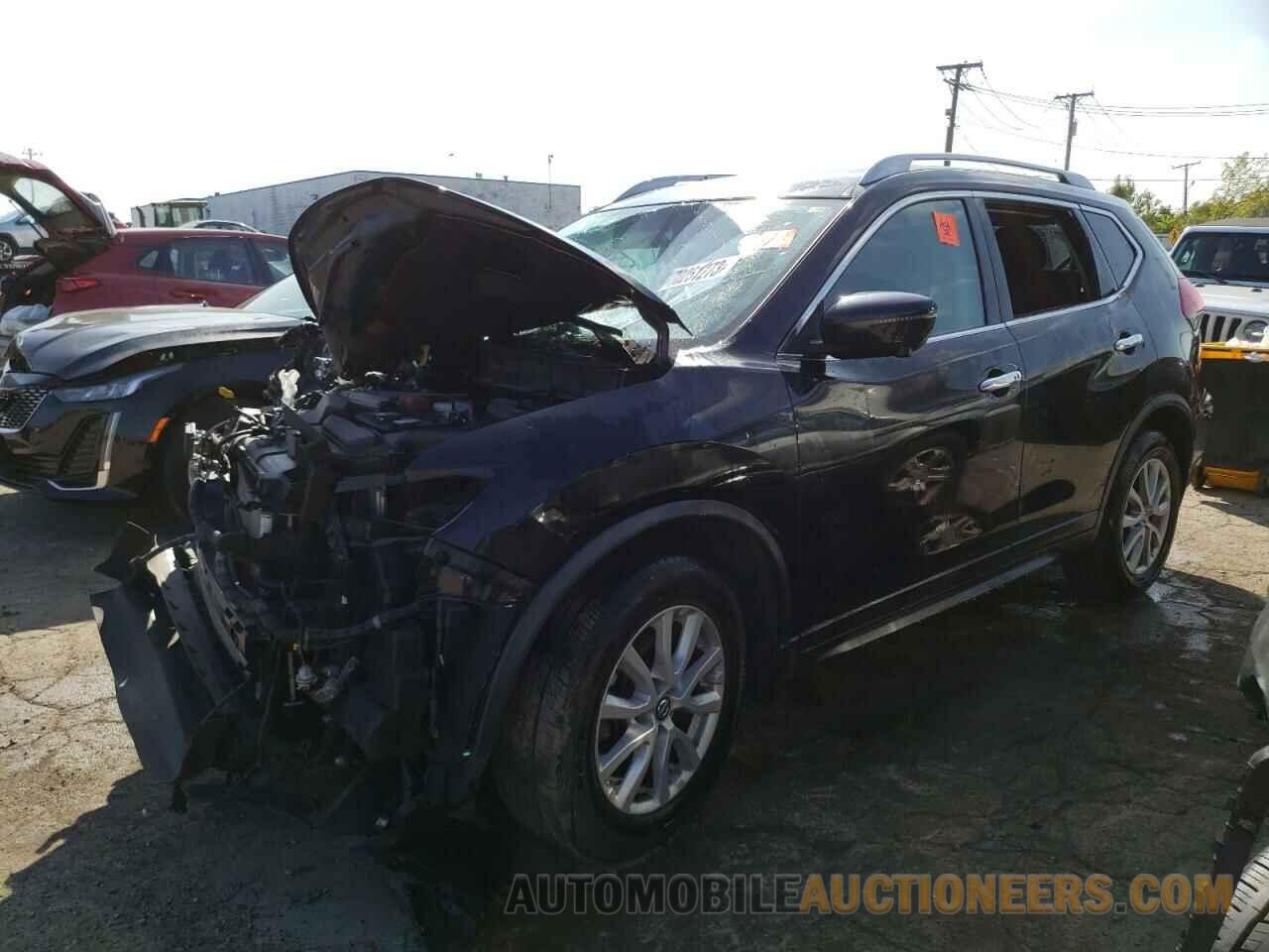 JN8AT2MVXJW301696 NISSAN ROGUE 2018