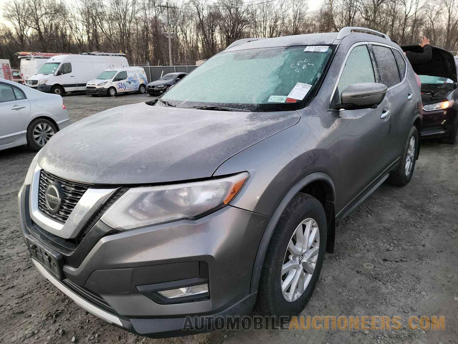 JN8AT2MVXJW353281 Nissan Rogue 2018