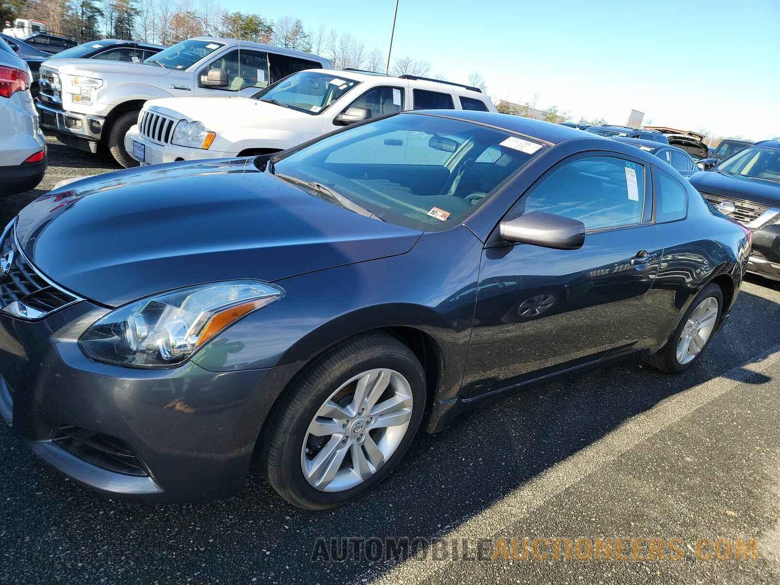 JN8AZ2NE0F9083612 INFINITI  2015