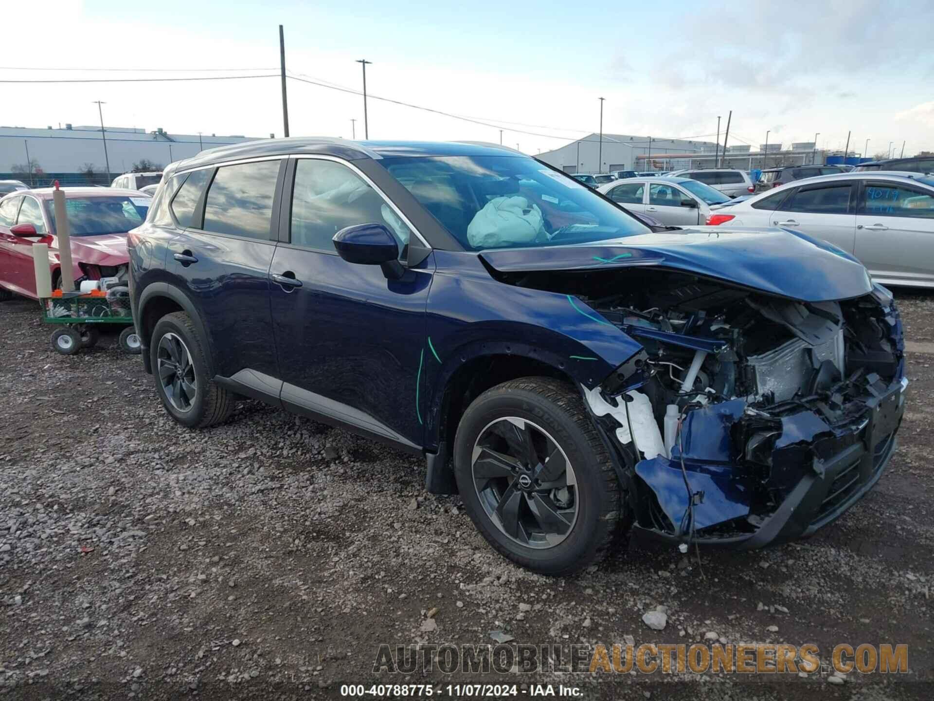 JN8BT3BB1RW438797 NISSAN ROGUE 2024