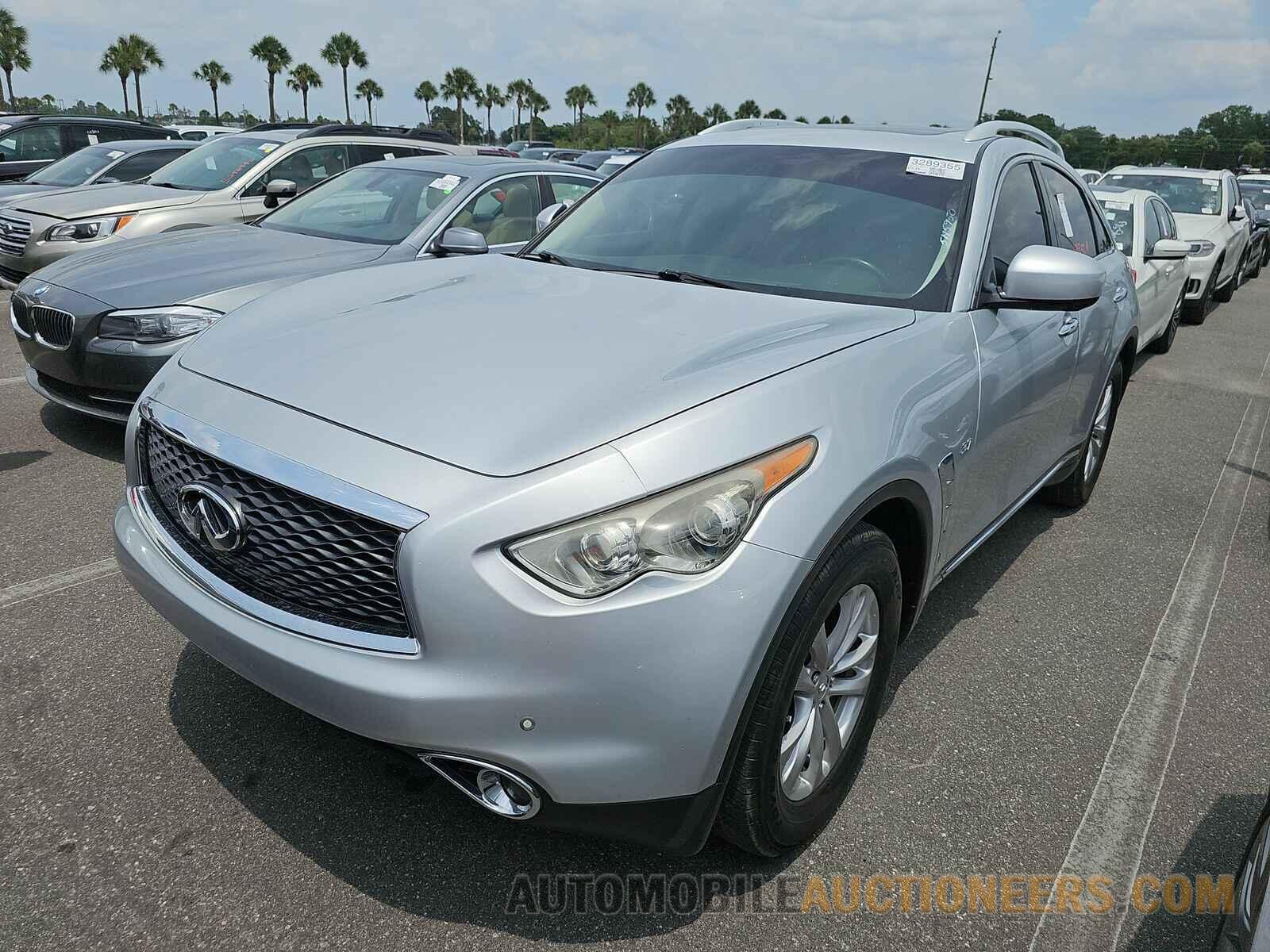 JN8CS1MU3HM142412 INFINITI  2017